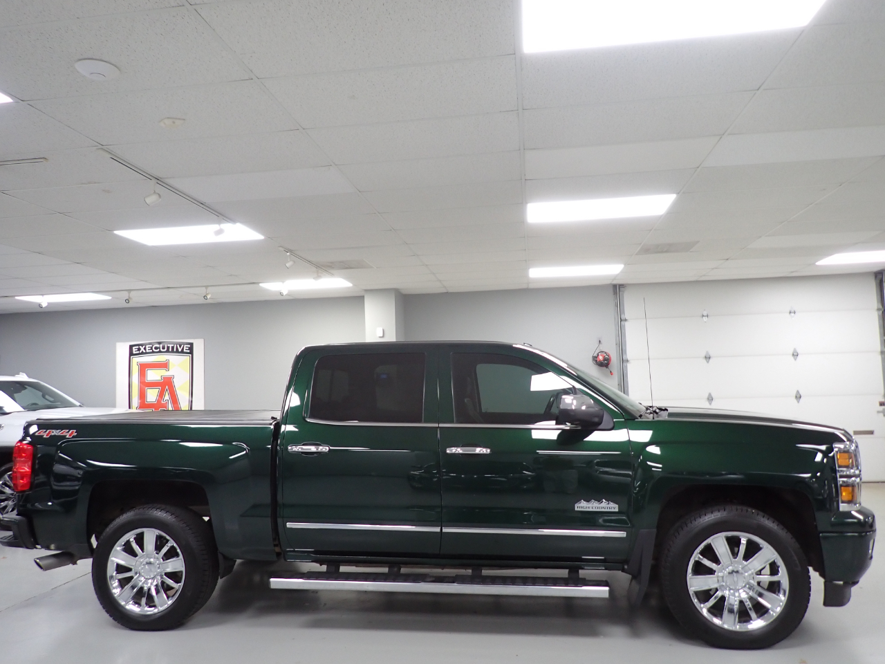 Chevrolet Silverado 1500 High Country Crew Cab 4WD 2015