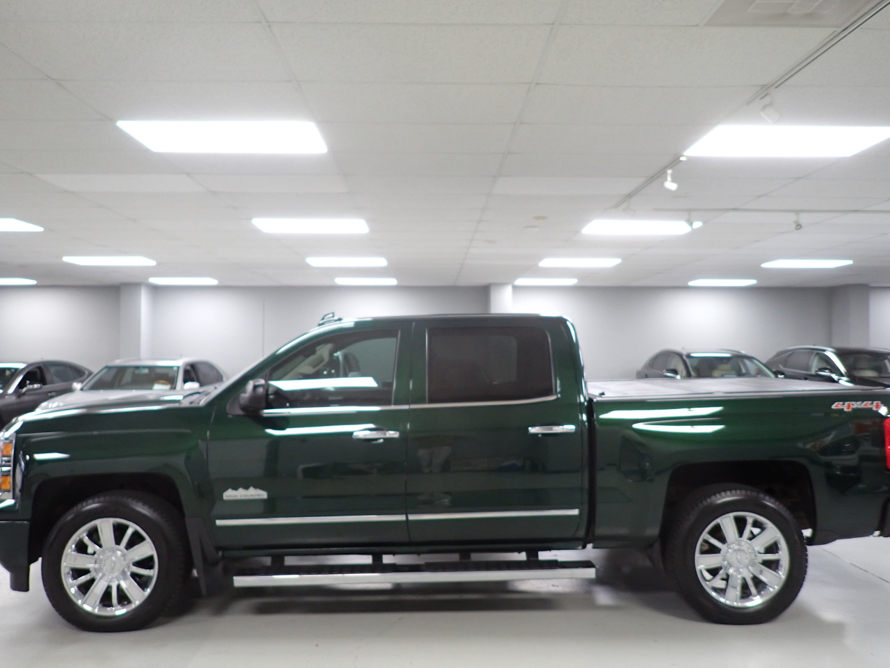 Chevrolet Silverado 1500 High Country Crew Cab 4WD 2015