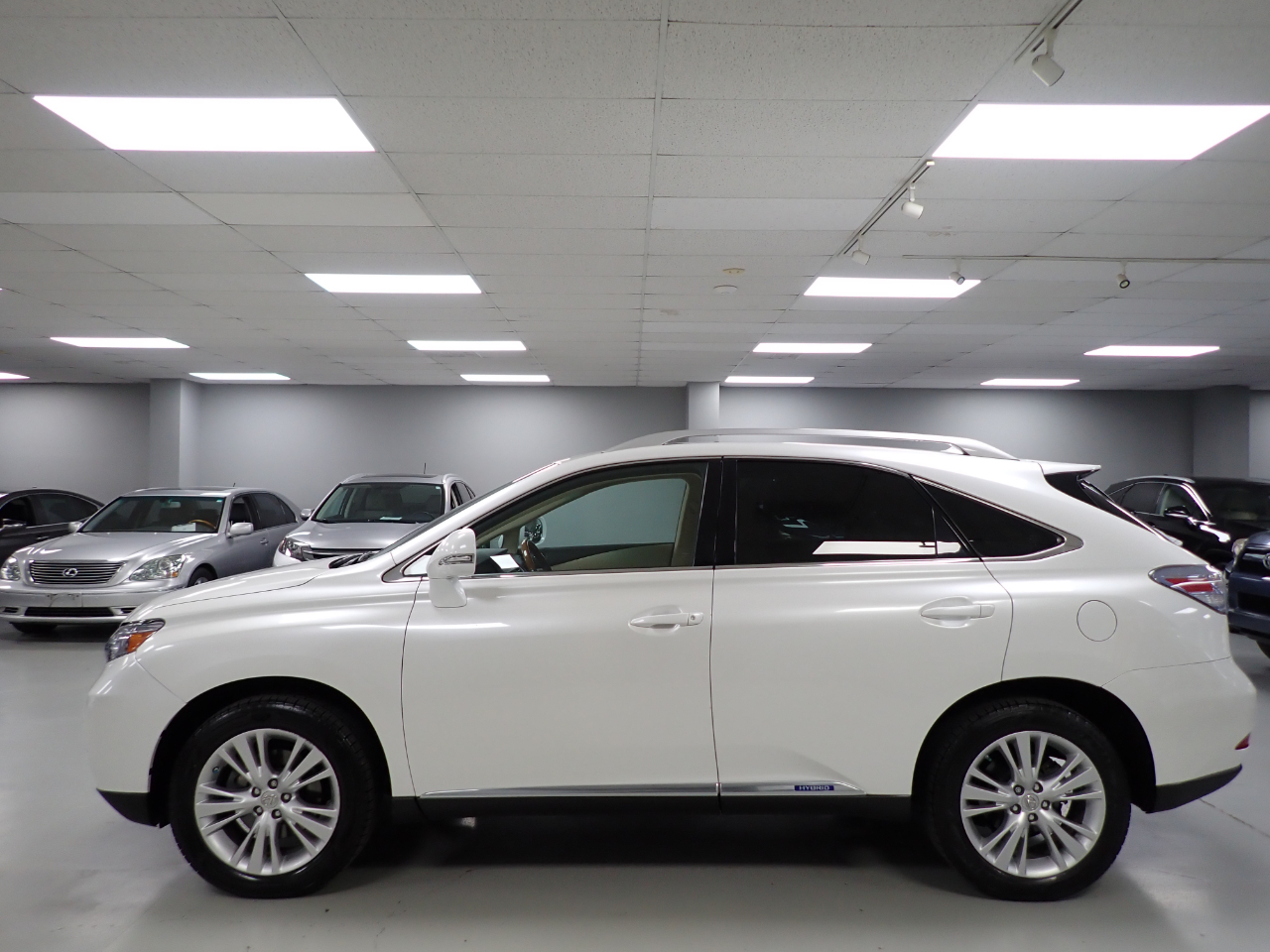 Lexus RX 450h  2012