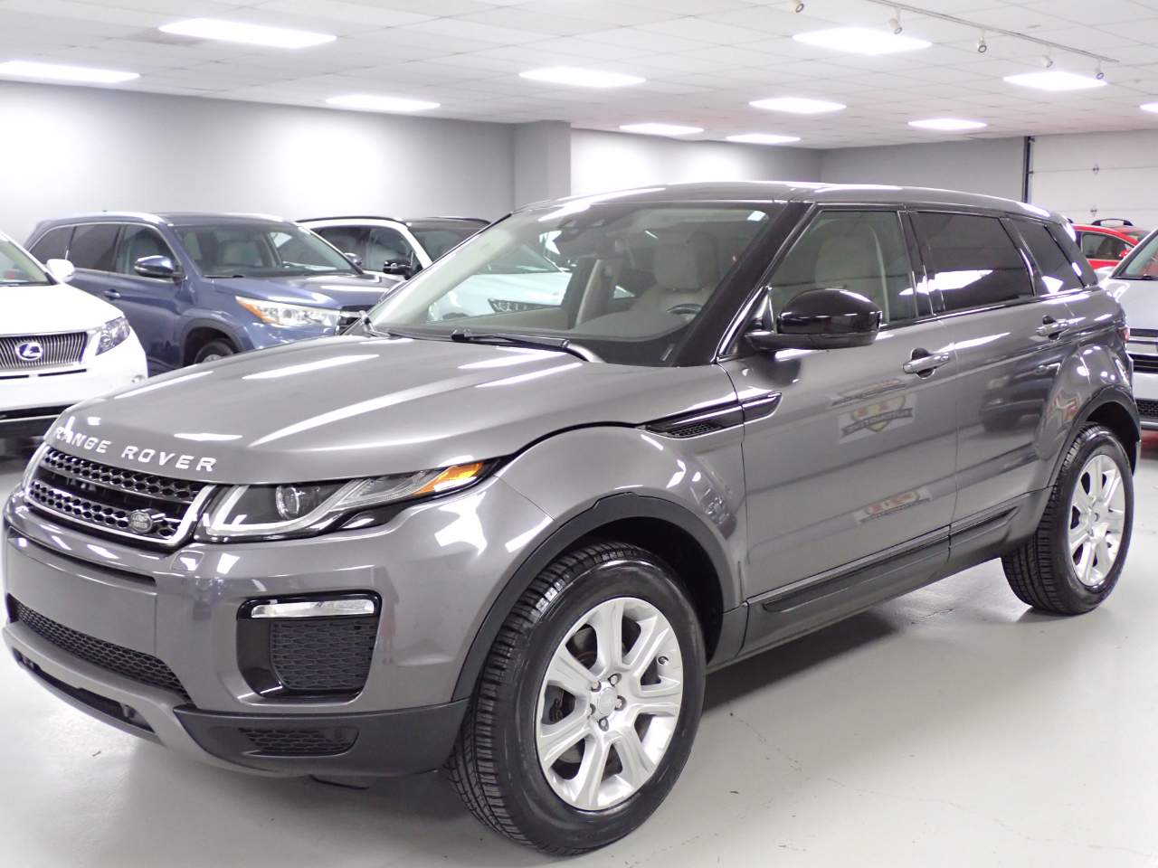 Land Rover Range Rover Evoque SE 2017