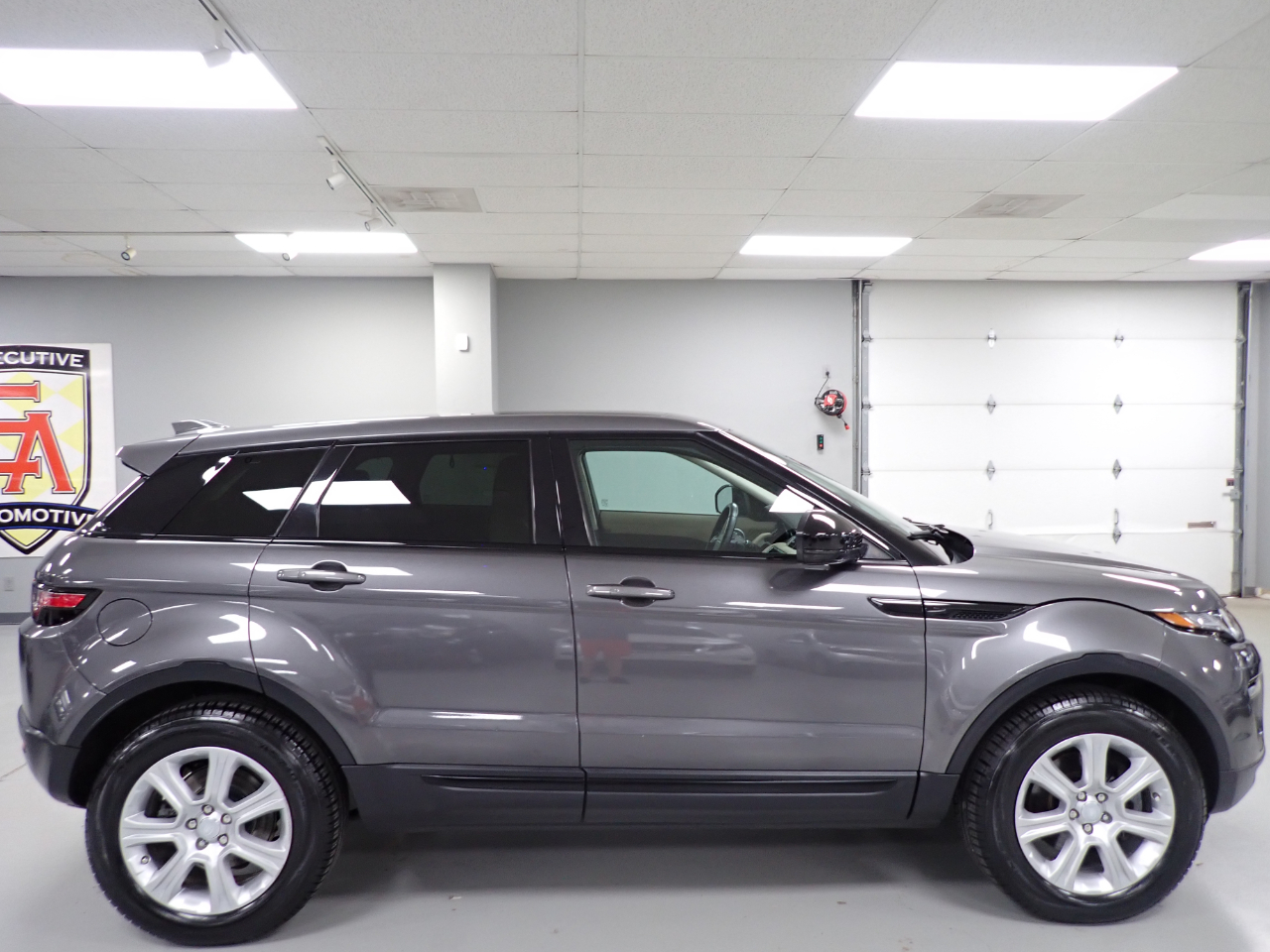 Land Rover Range Rover Evoque SE 2017