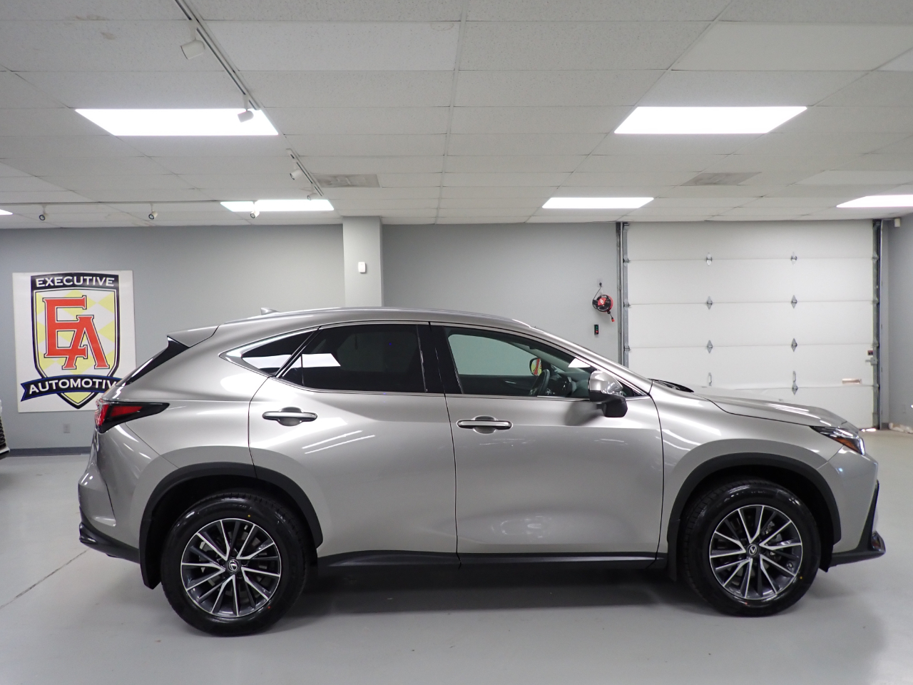 Lexus NX 350 Premium 2023