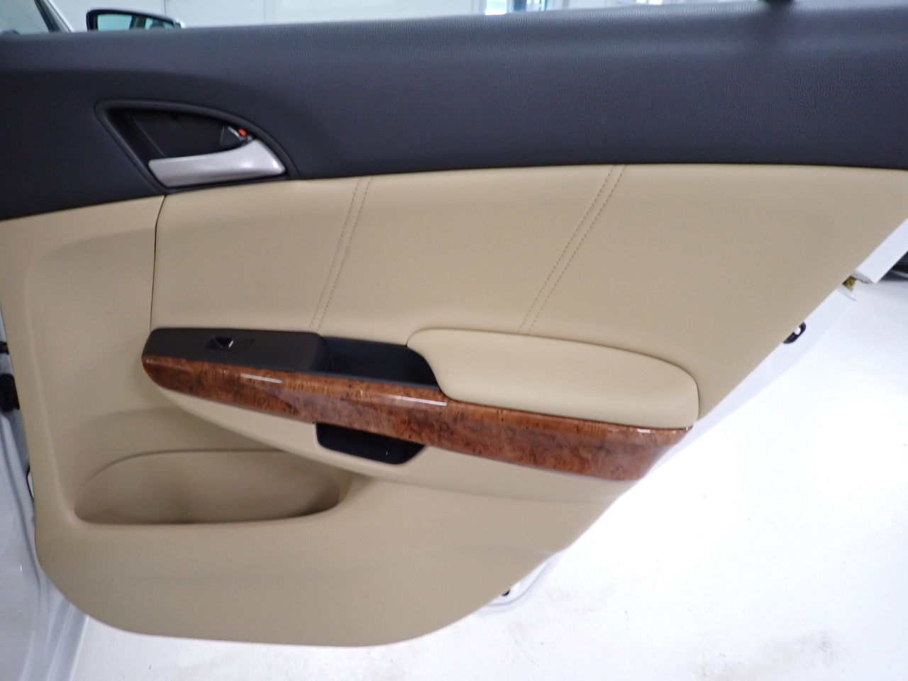 Honda Accord EX-L Sedan 2012