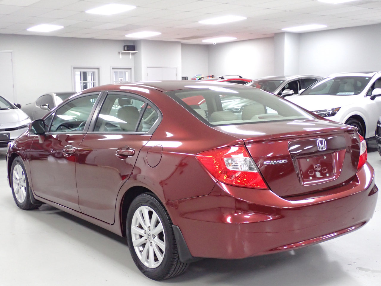 Honda Civic EX-L Sedan 5-Speed AT 2012