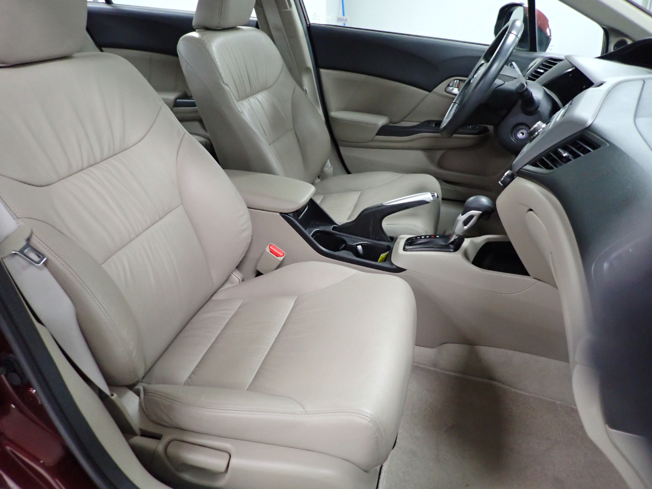 Honda Civic EX-L Sedan 5-Speed AT 2012