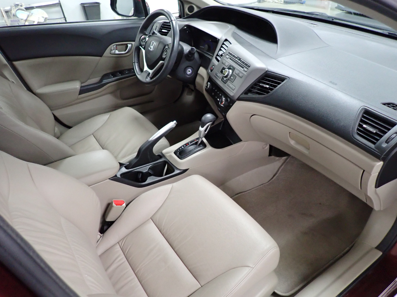 Honda Civic EX-L Sedan 5-Speed AT 2012