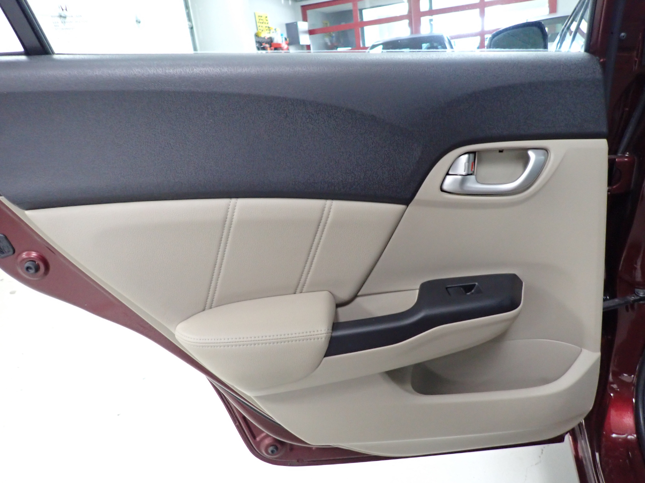 Honda Civic EX-L Sedan 5-Speed AT 2012