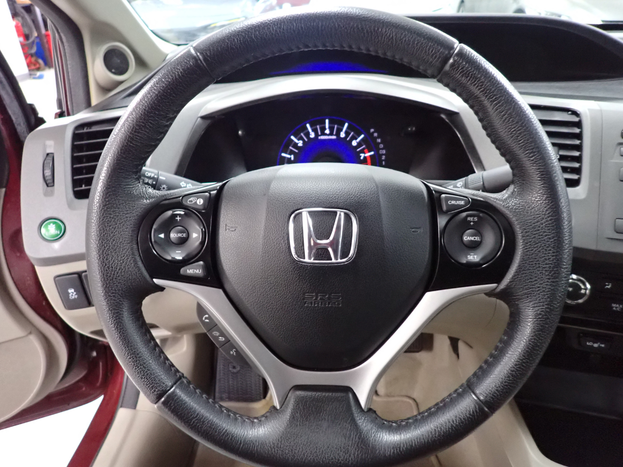 Honda Civic EX-L Sedan 5-Speed AT 2012