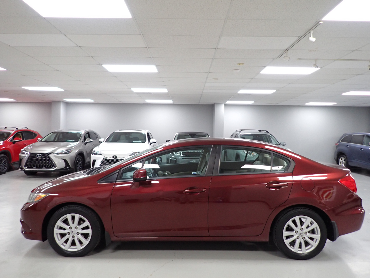 Honda Civic EX-L Sedan 5-Speed AT 2012