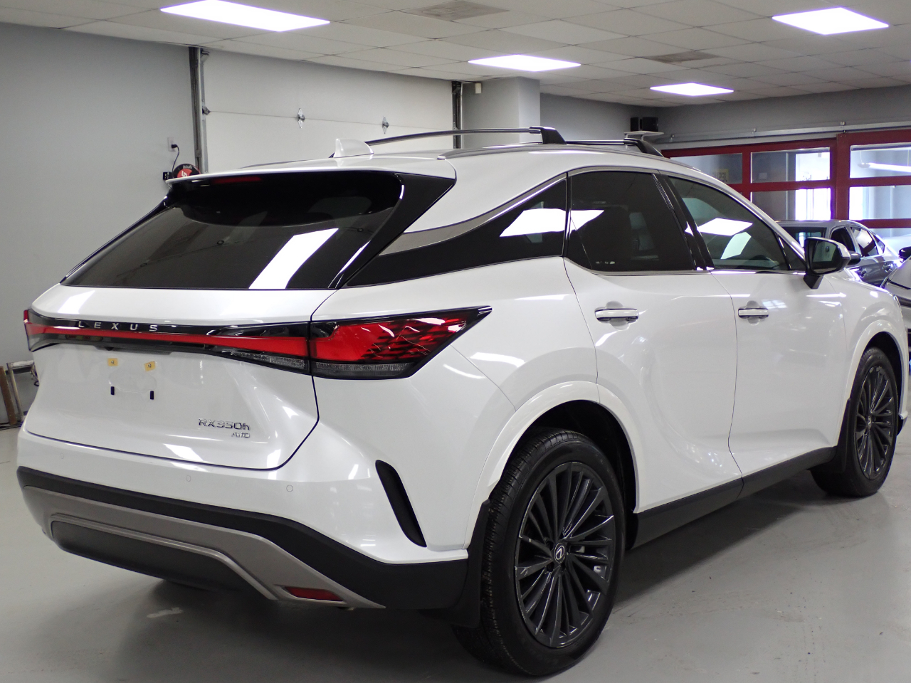 Lexus RX 350h AWD 2025