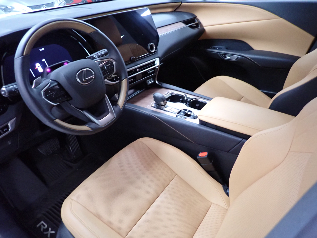 Lexus RX 350h AWD 2025