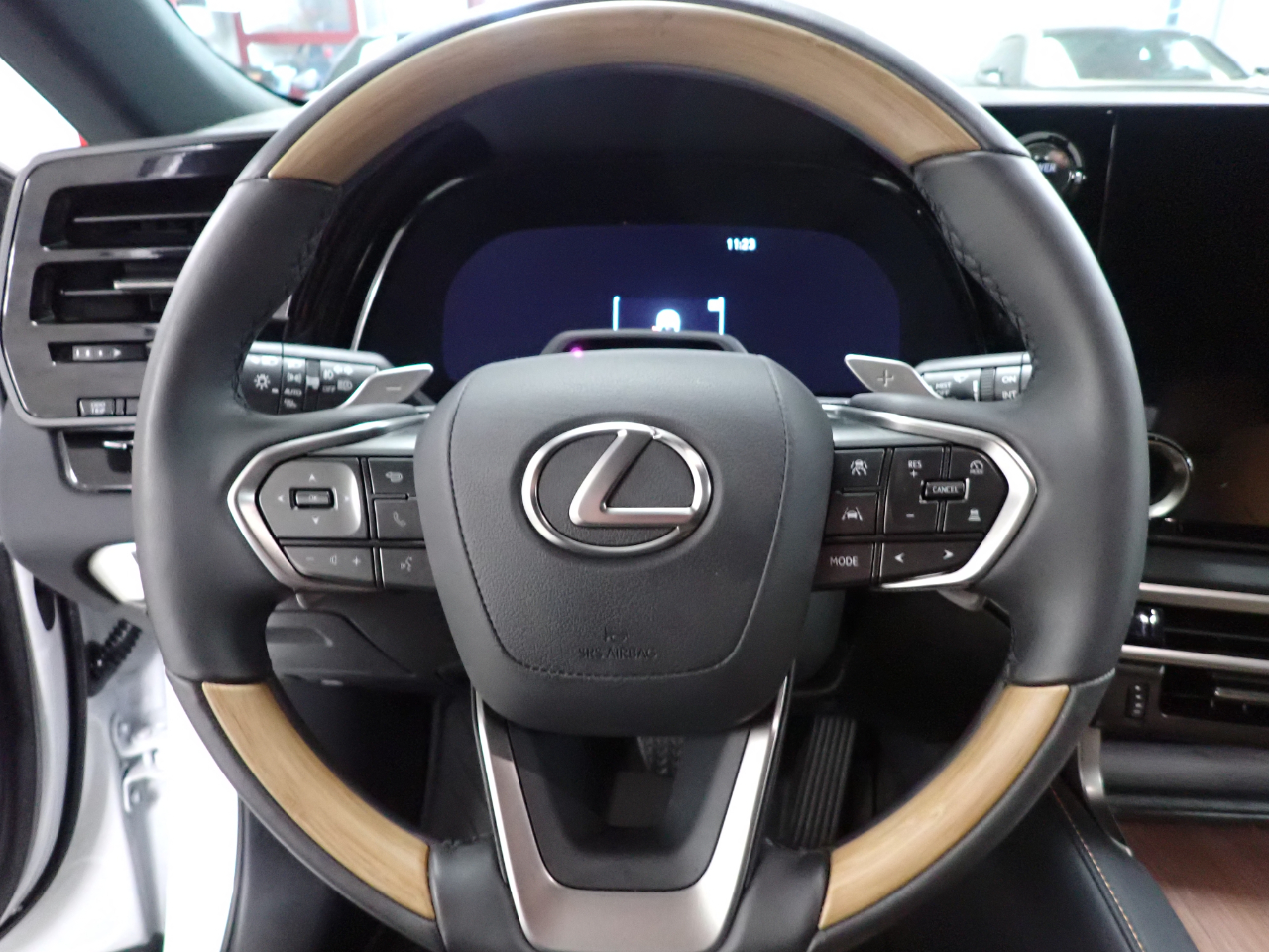 Lexus RX 350h AWD 2025