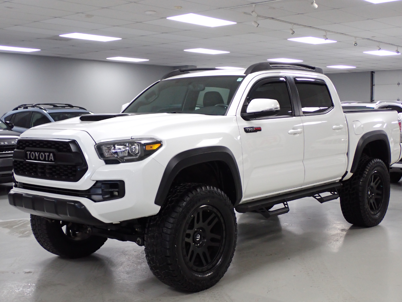 Toyota Tacoma  2017