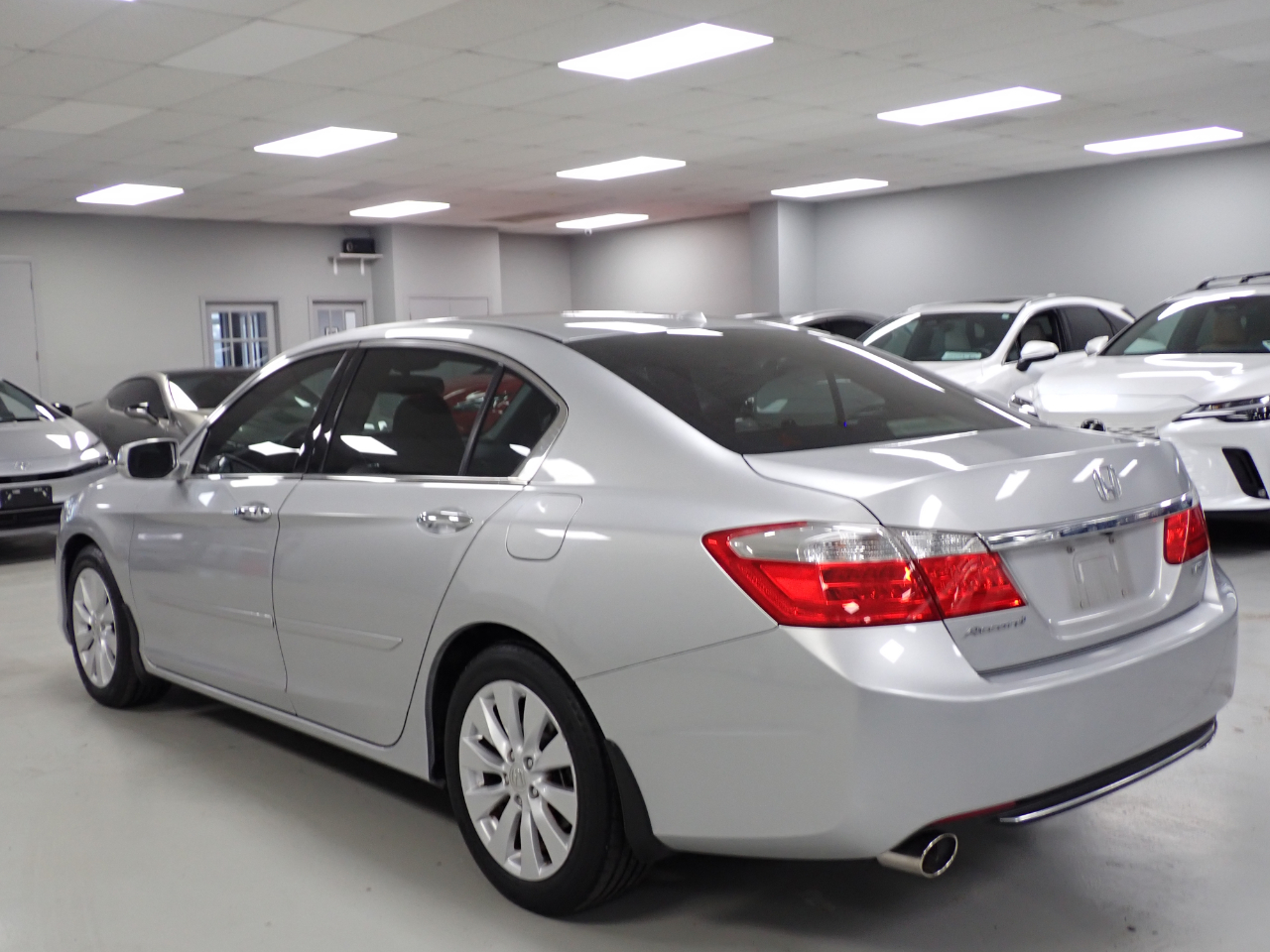Honda Accord EX-L V6 Sedan AT 2013