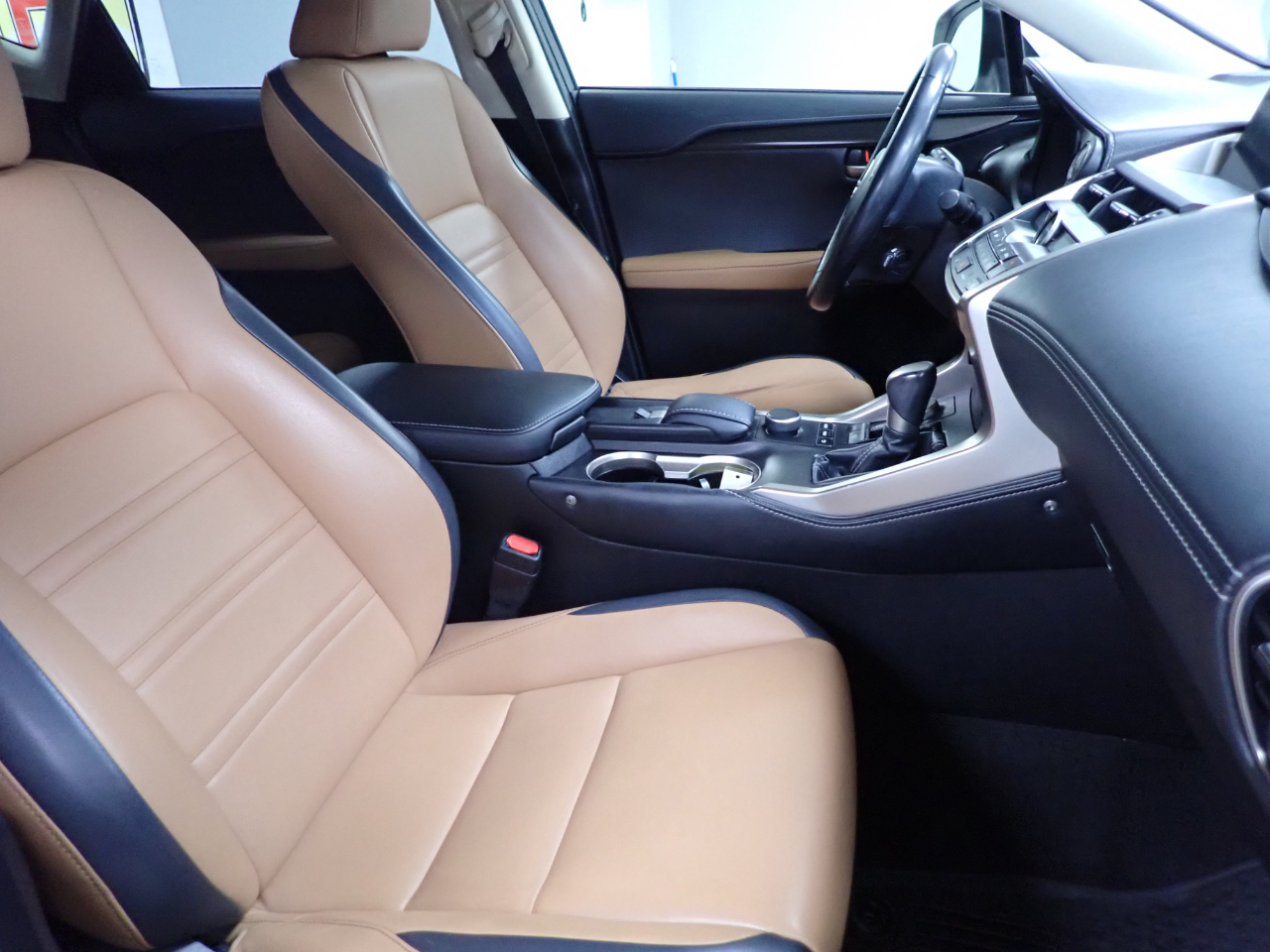 Lexus NX 200t AWD 2015