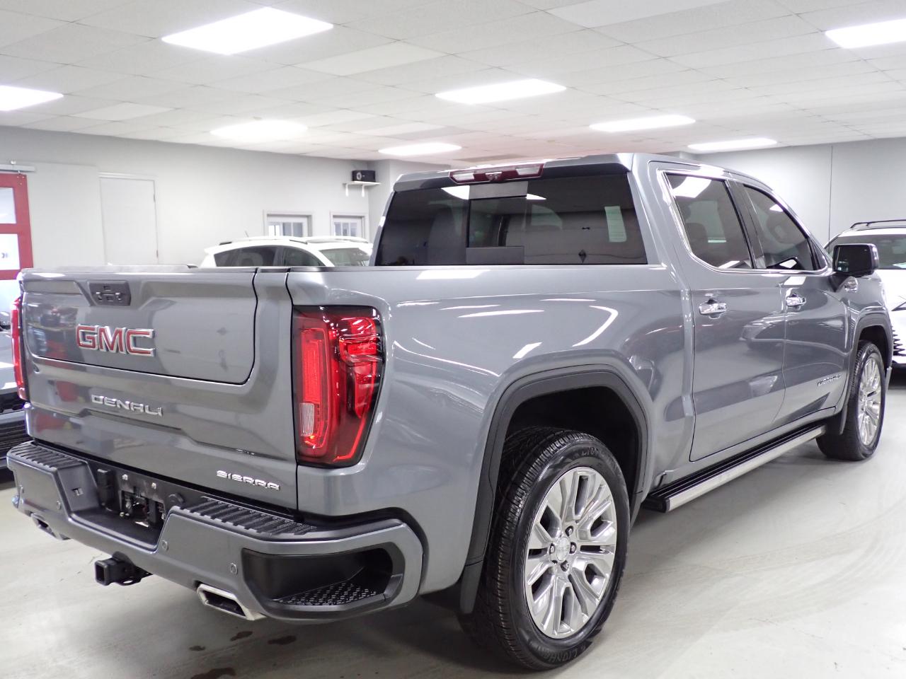 GMC Sierra 1500 Denali Crew Cab 4WD 2021