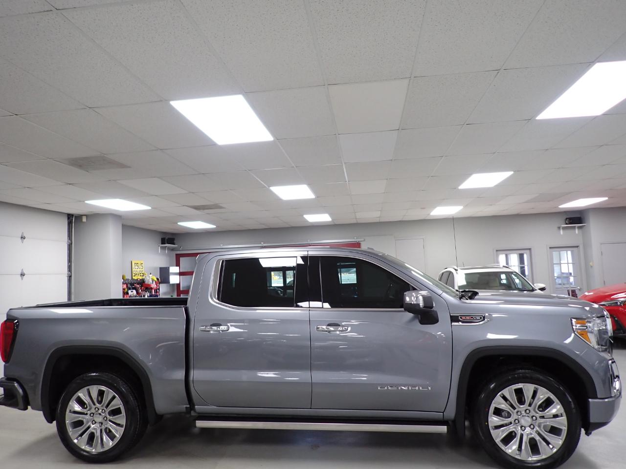 GMC Sierra 1500 Denali Crew Cab 4WD 2021