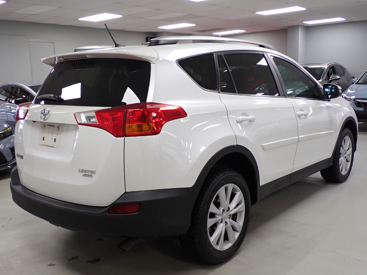Toyota RAV4 Limited AWD 2014