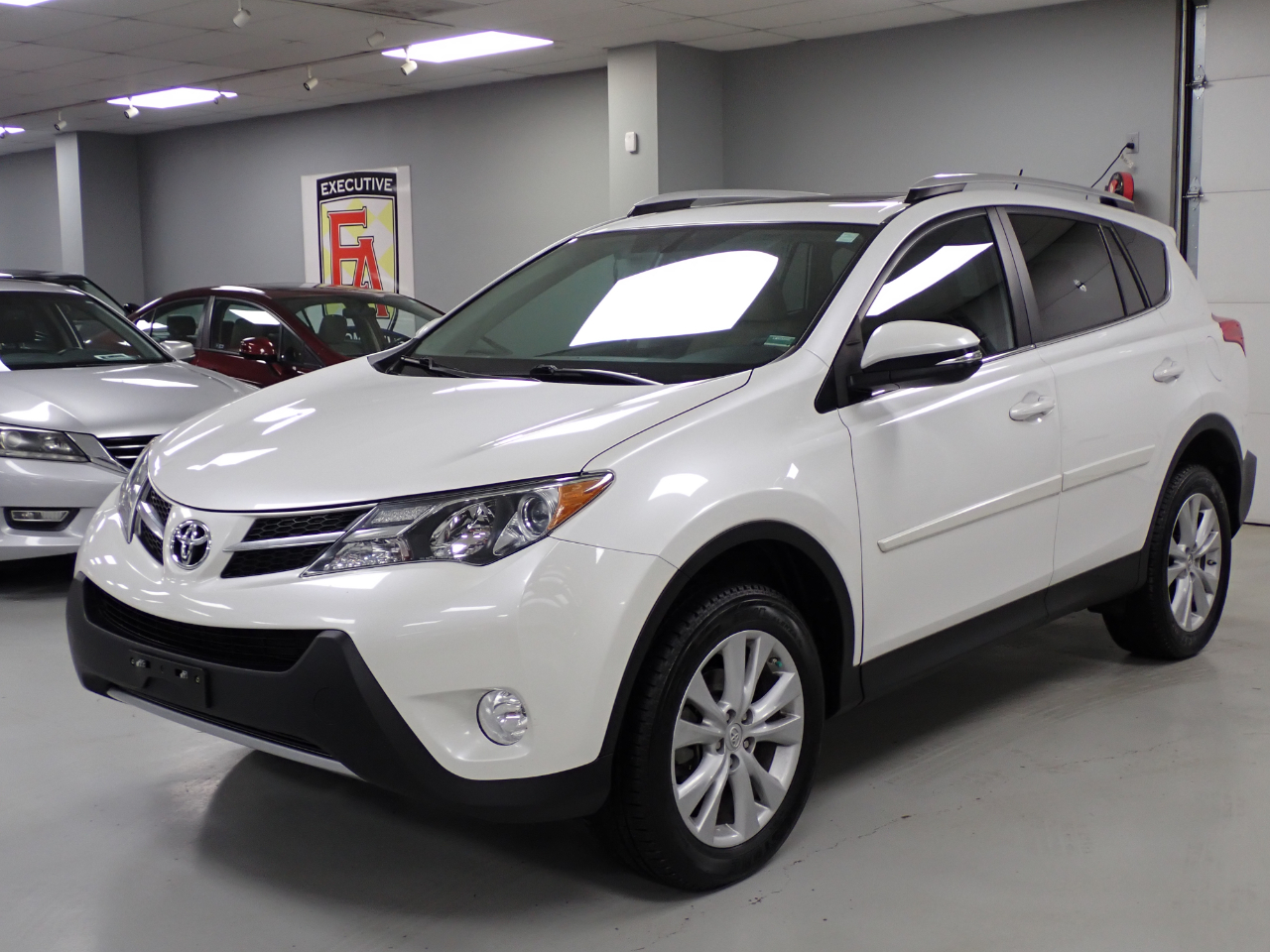 Toyota RAV4 Limited AWD 2014