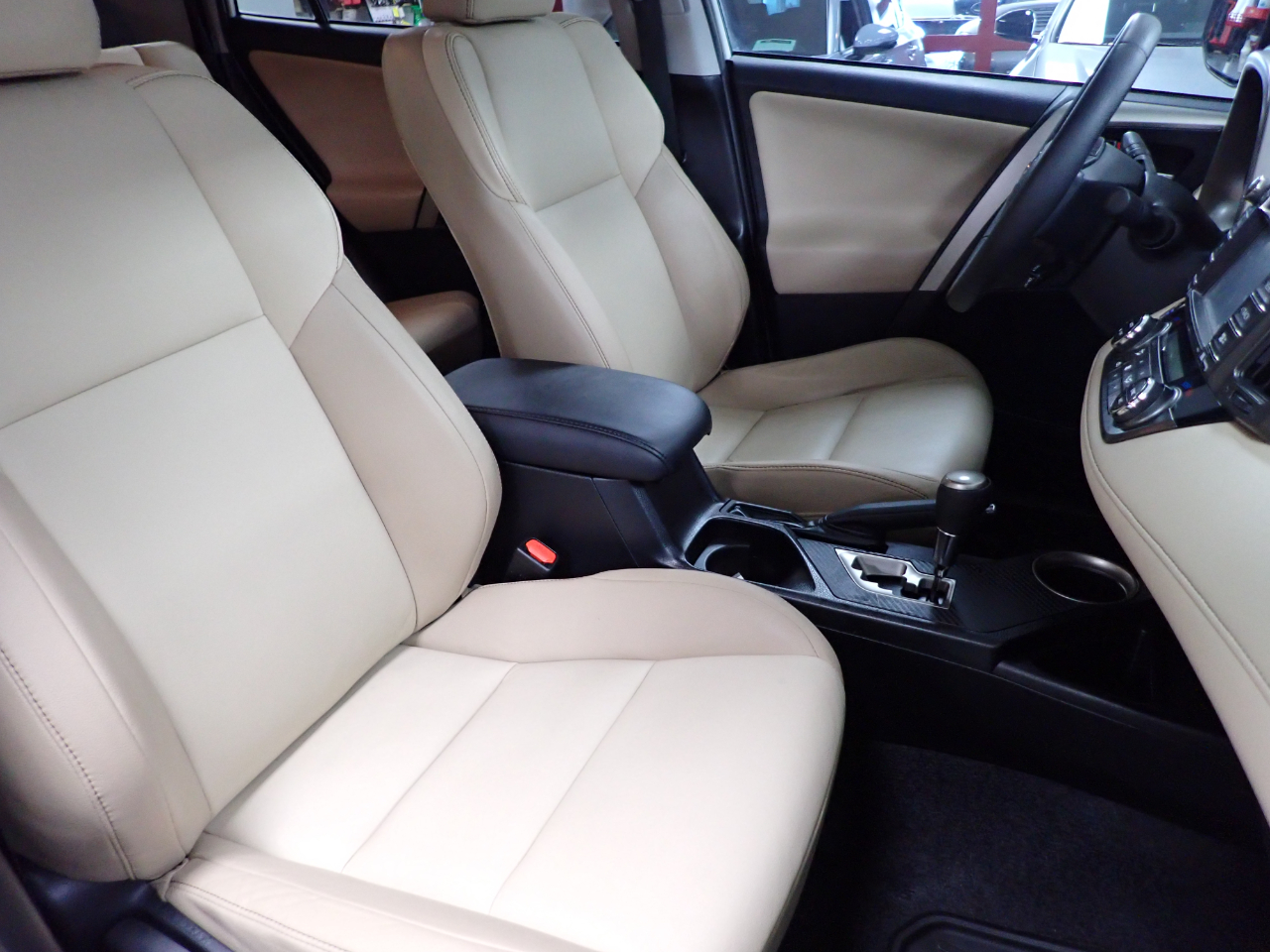 Toyota RAV4 Limited AWD 2014