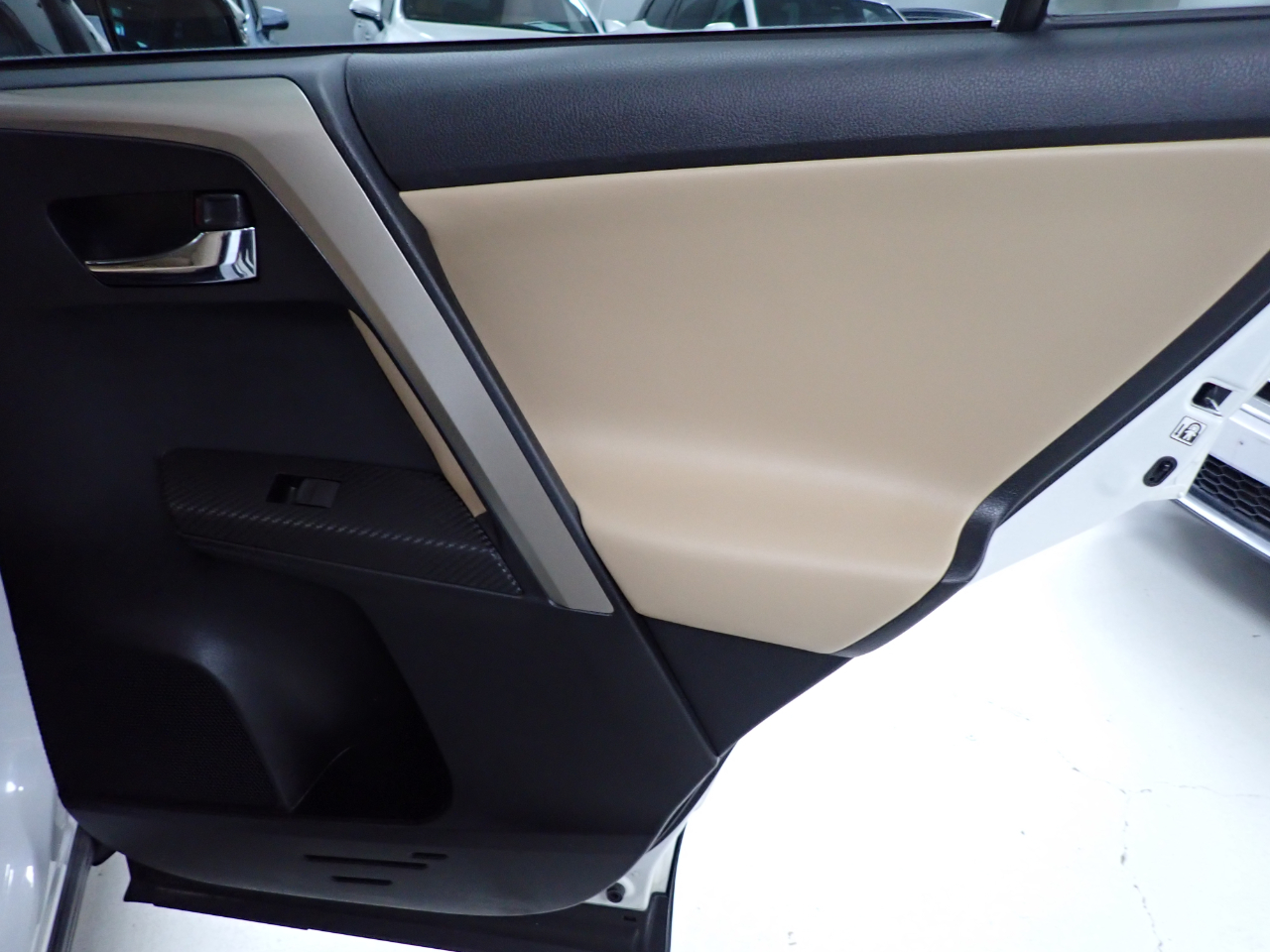 Toyota RAV4 Limited AWD 2014