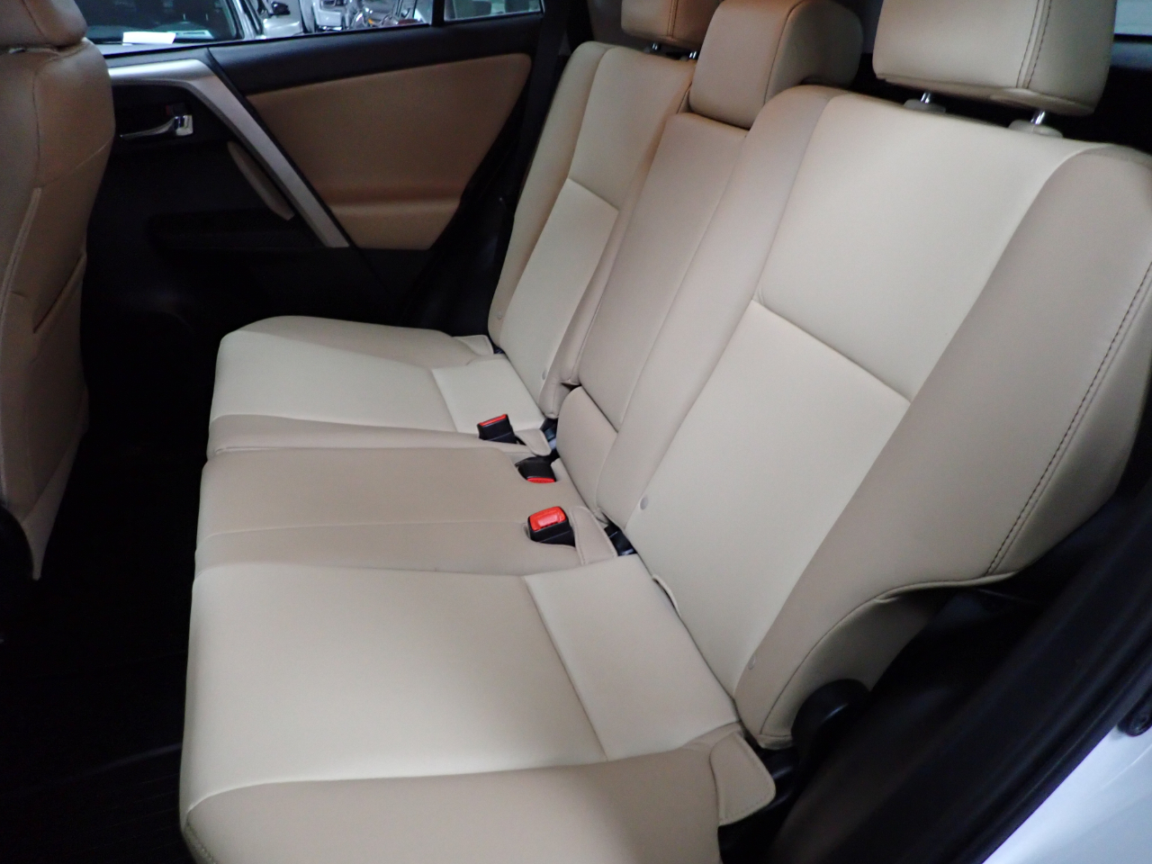 Toyota RAV4 Limited AWD 2014