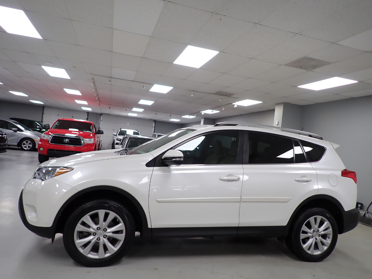 Toyota RAV4 Limited AWD 2014