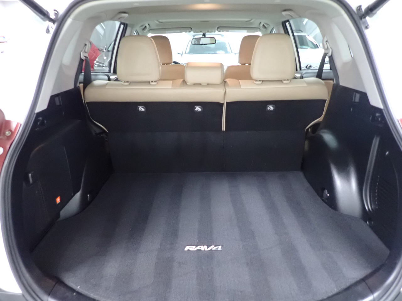 Toyota RAV4 Limited AWD 2014