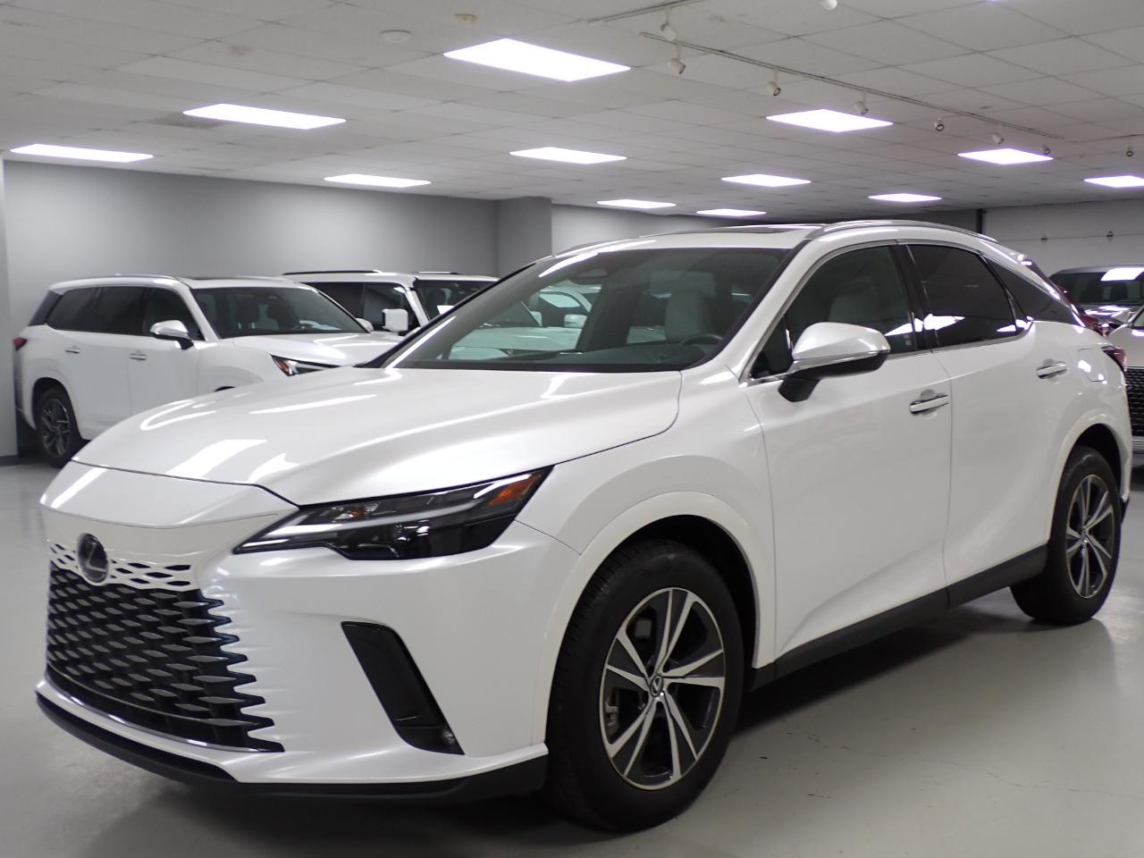 Lexus RX 350h  2023