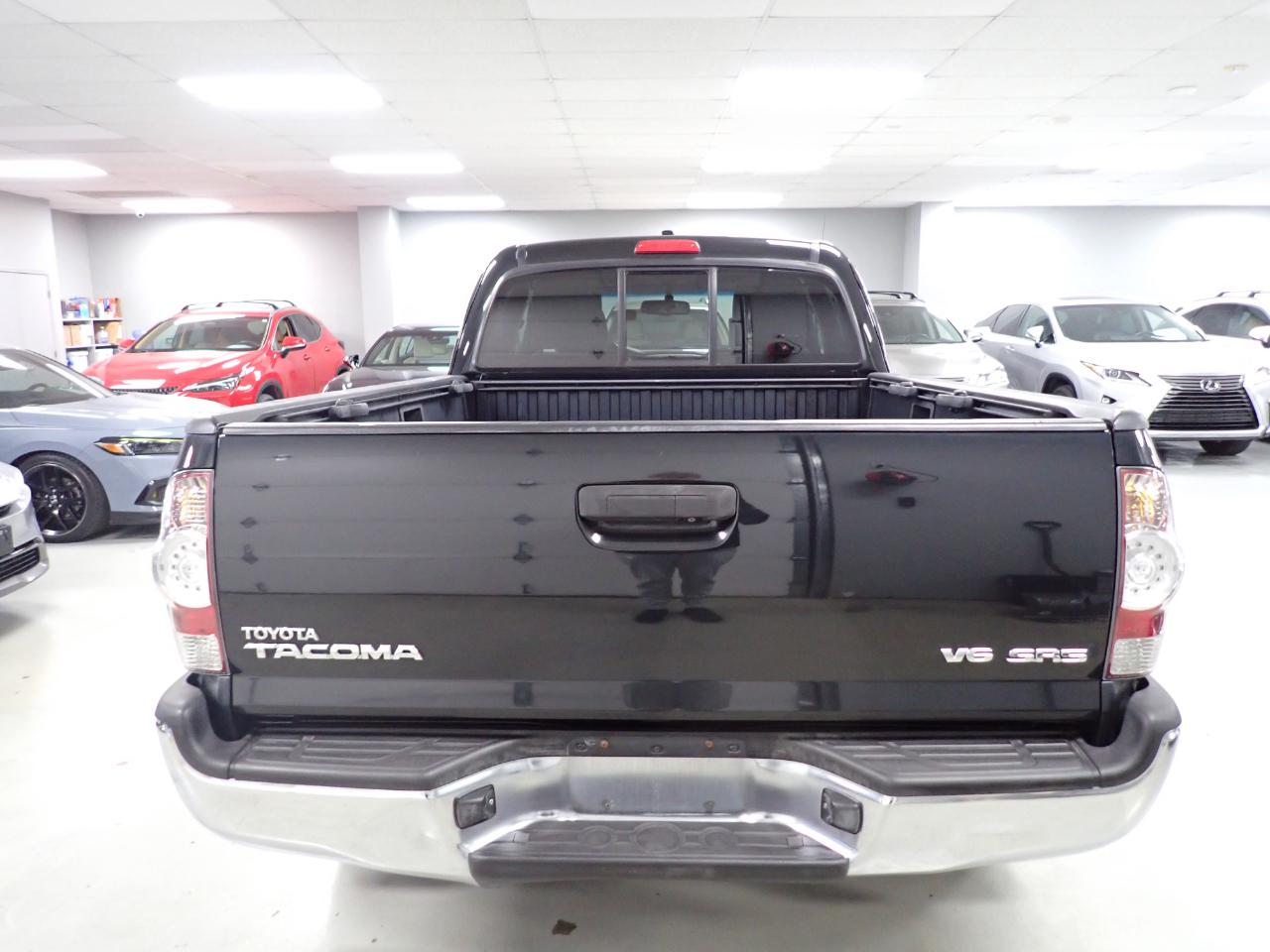 Toyota Tacoma  2010