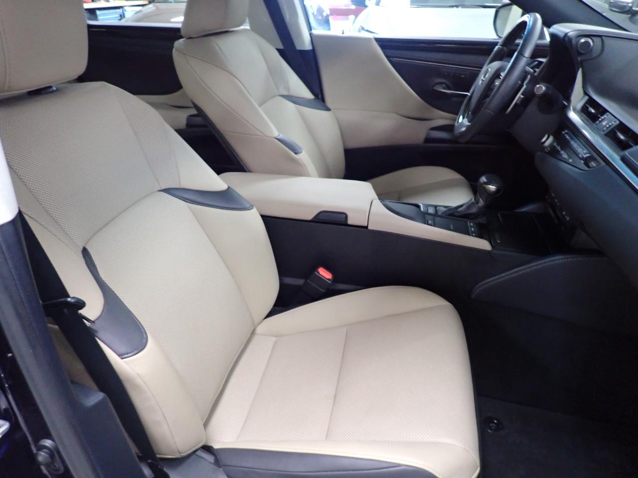 Lexus ES 350 Premium 2021