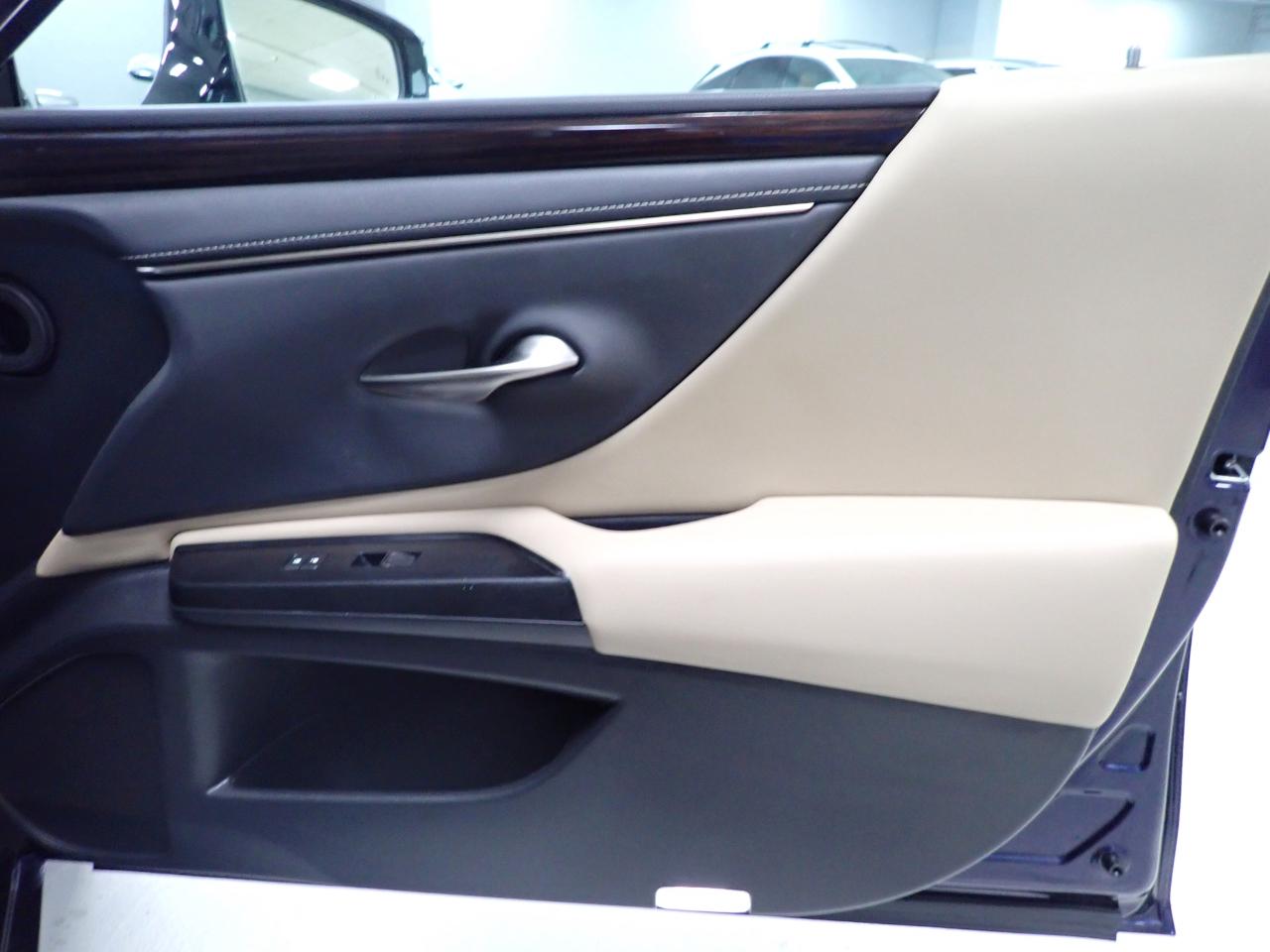 Lexus ES 350 Premium 2021