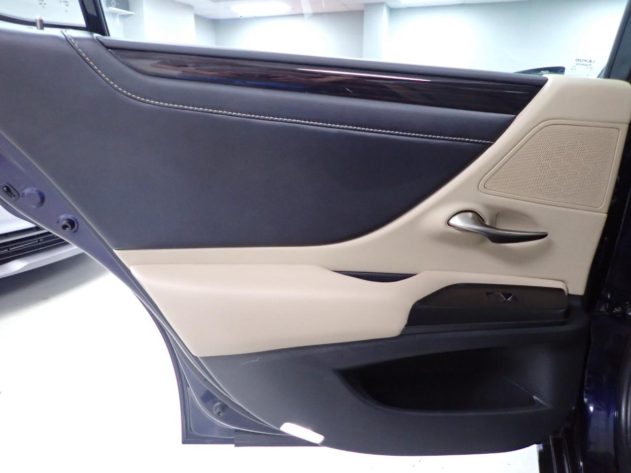 Lexus ES 350 Premium 2021