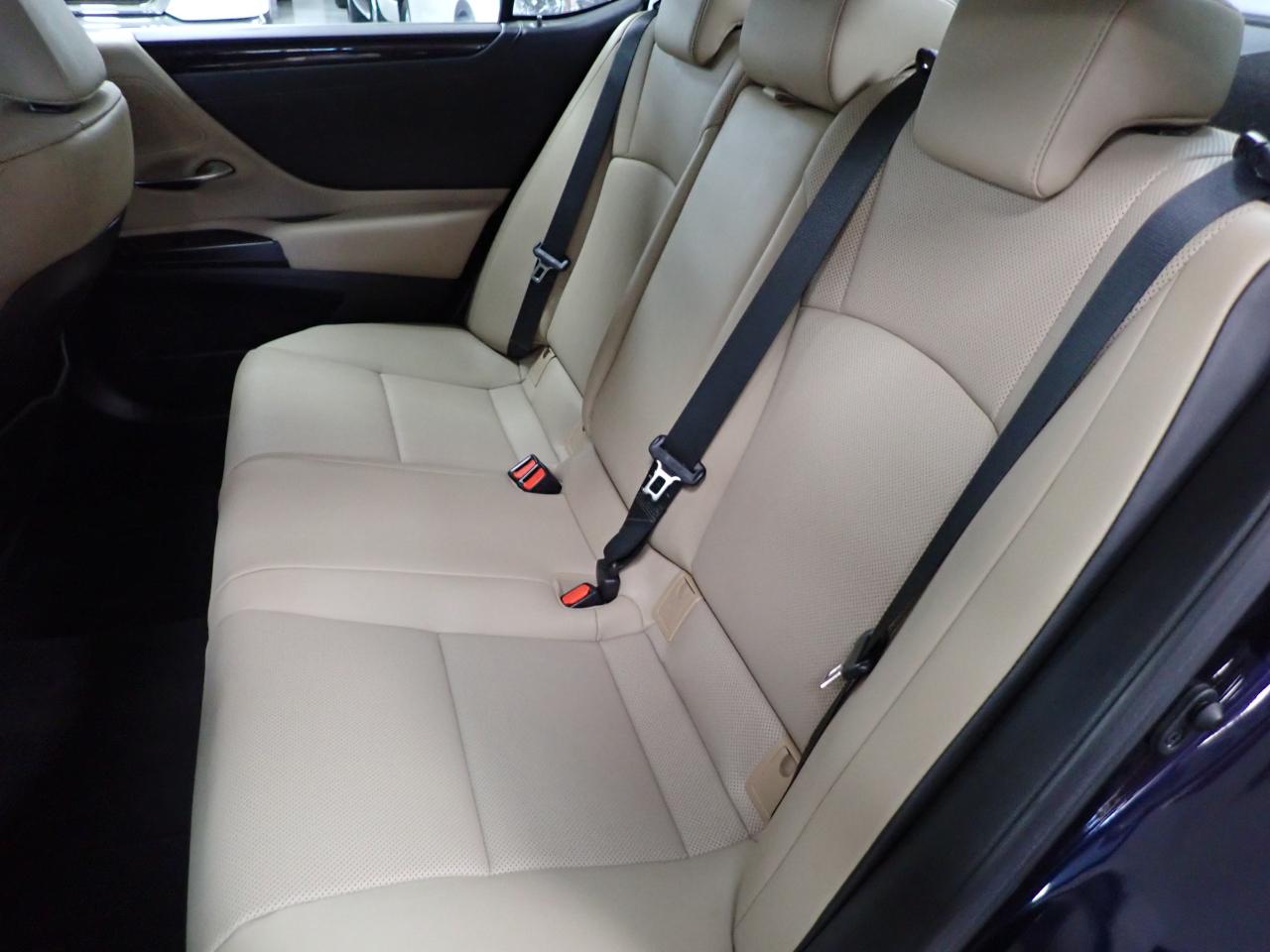 Lexus ES 350 Premium 2021