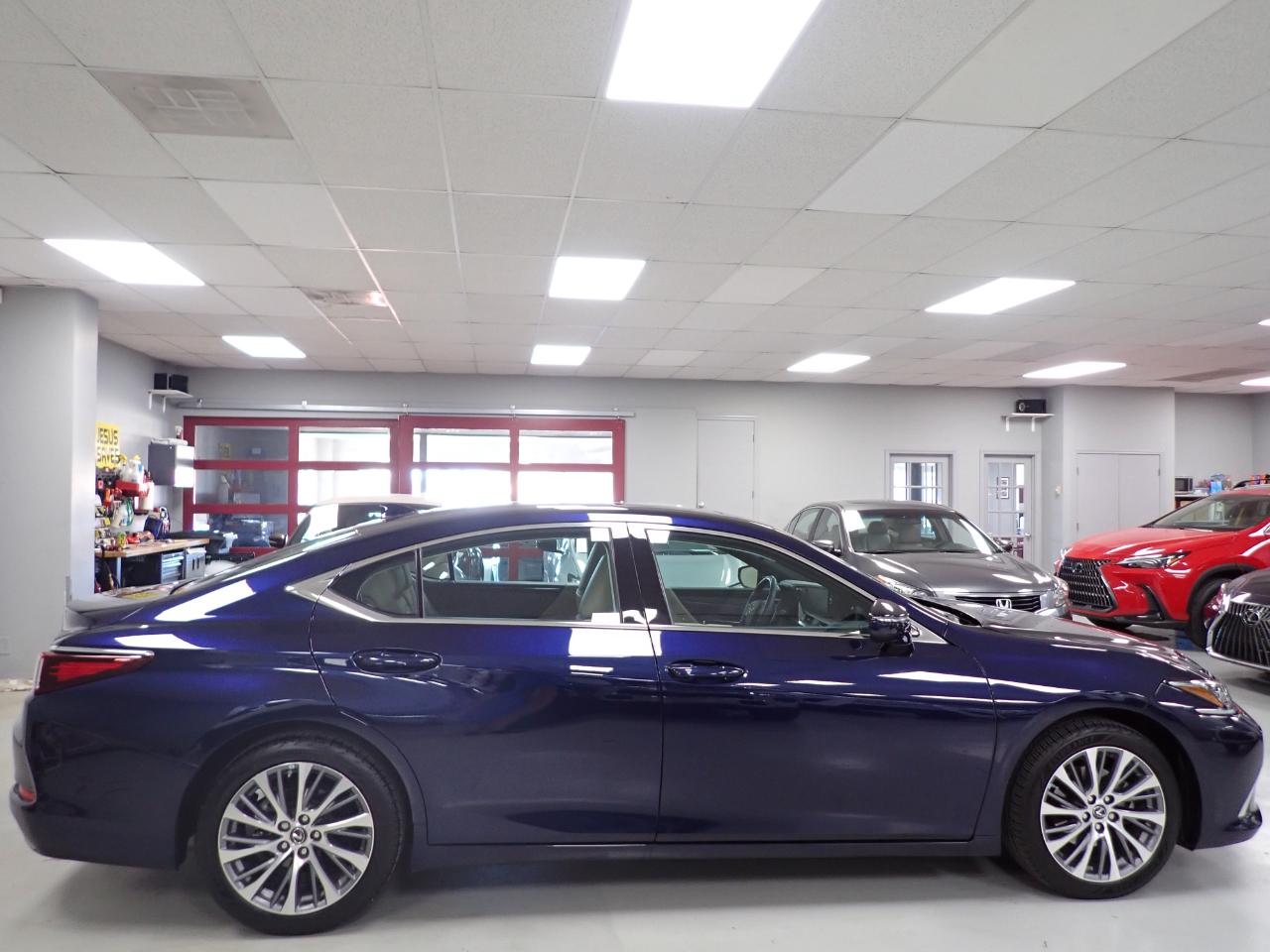 Lexus ES 350 Premium 2021