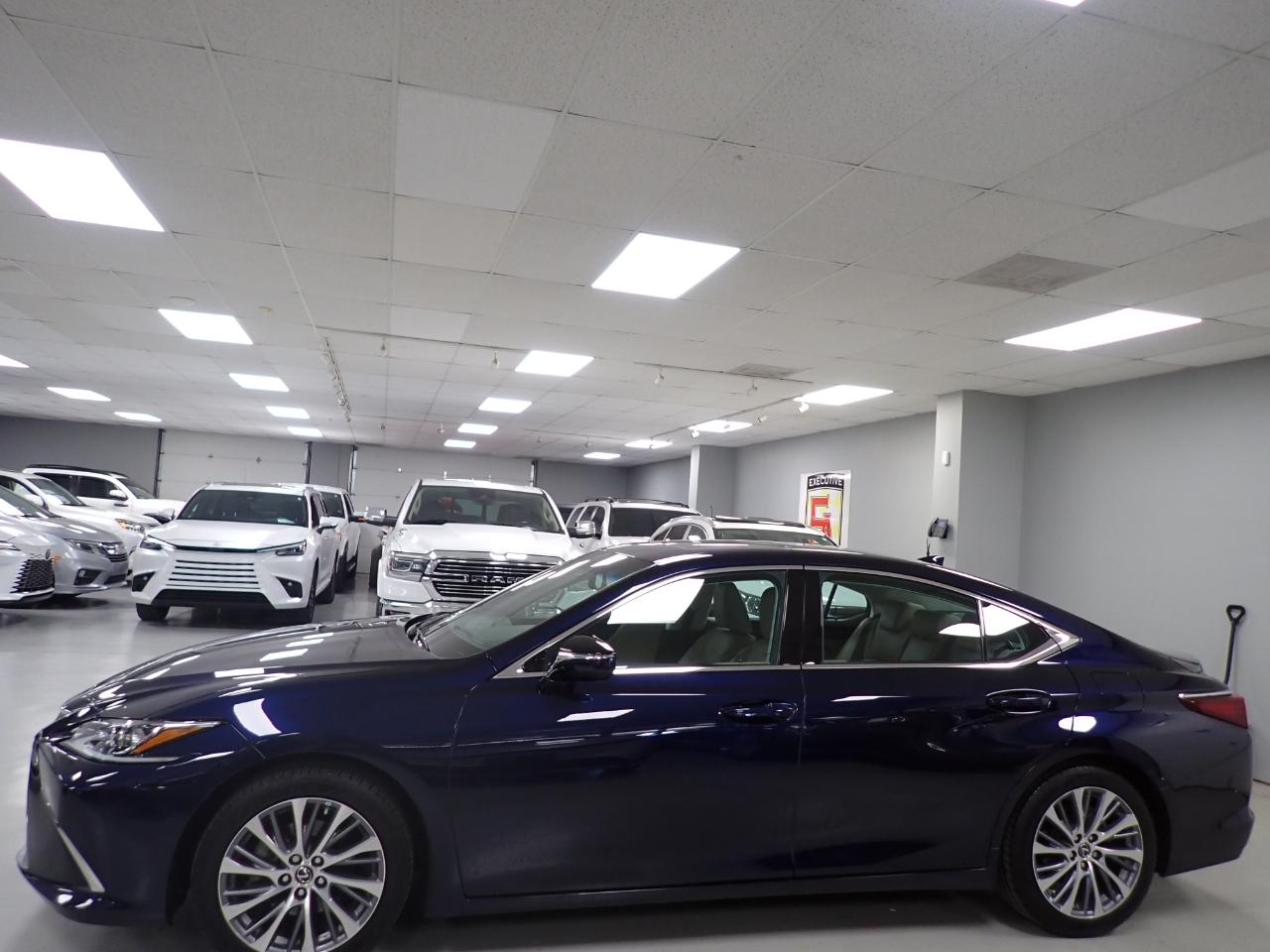 Lexus ES 350 Premium 2021