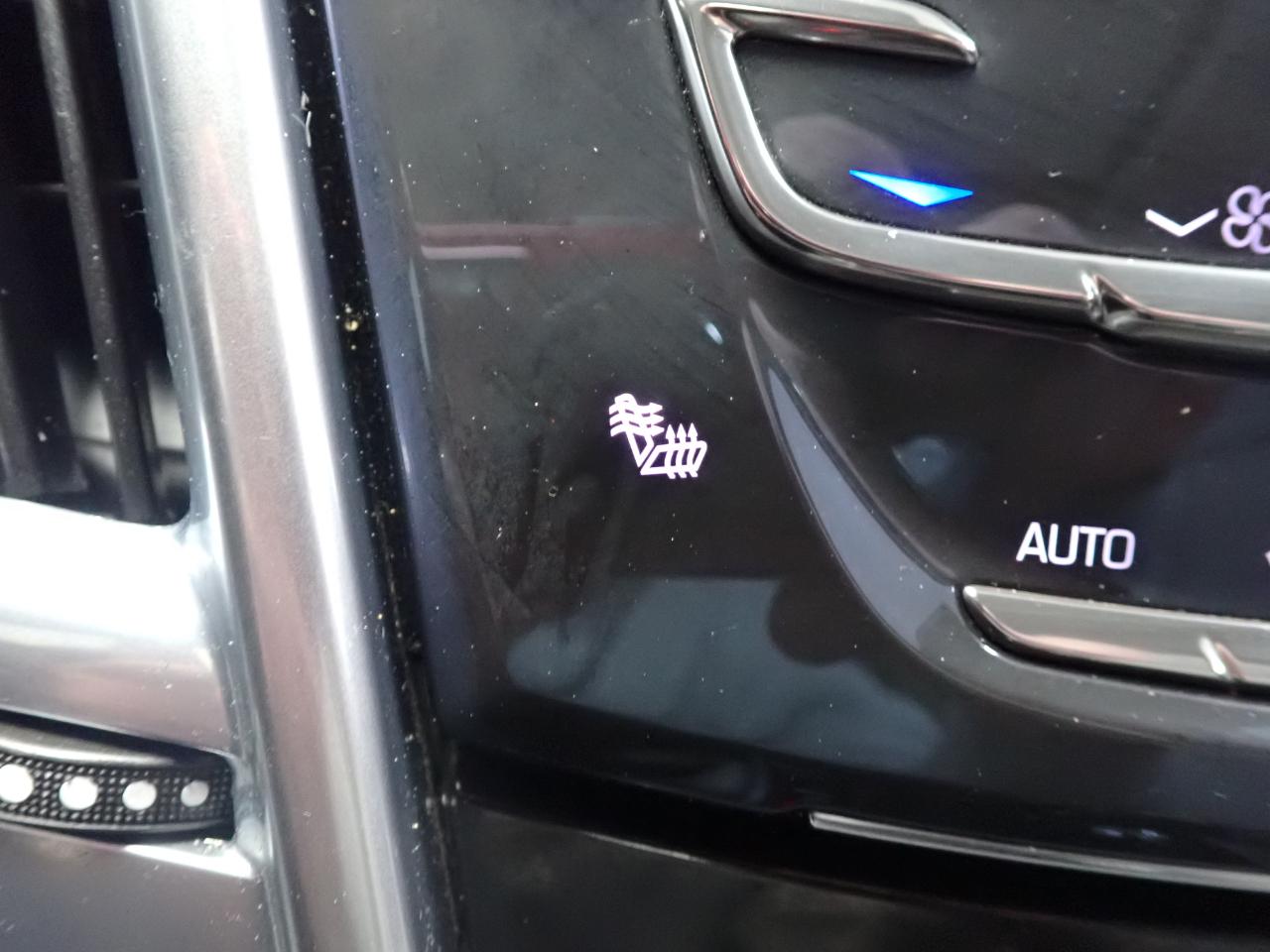 Cadillac SRX Luxury Collection FWD 2013