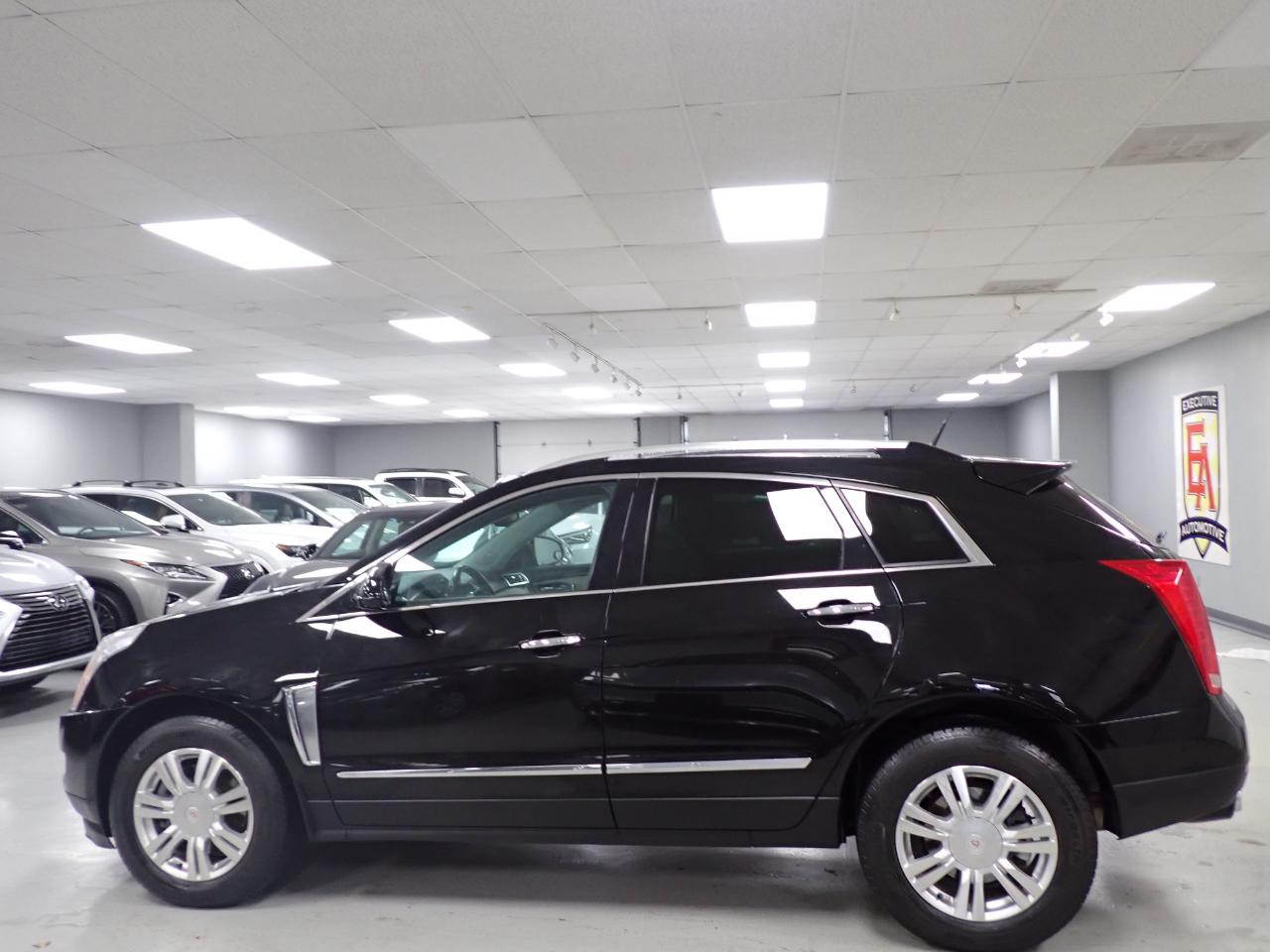 Cadillac SRX Luxury Collection FWD 2013