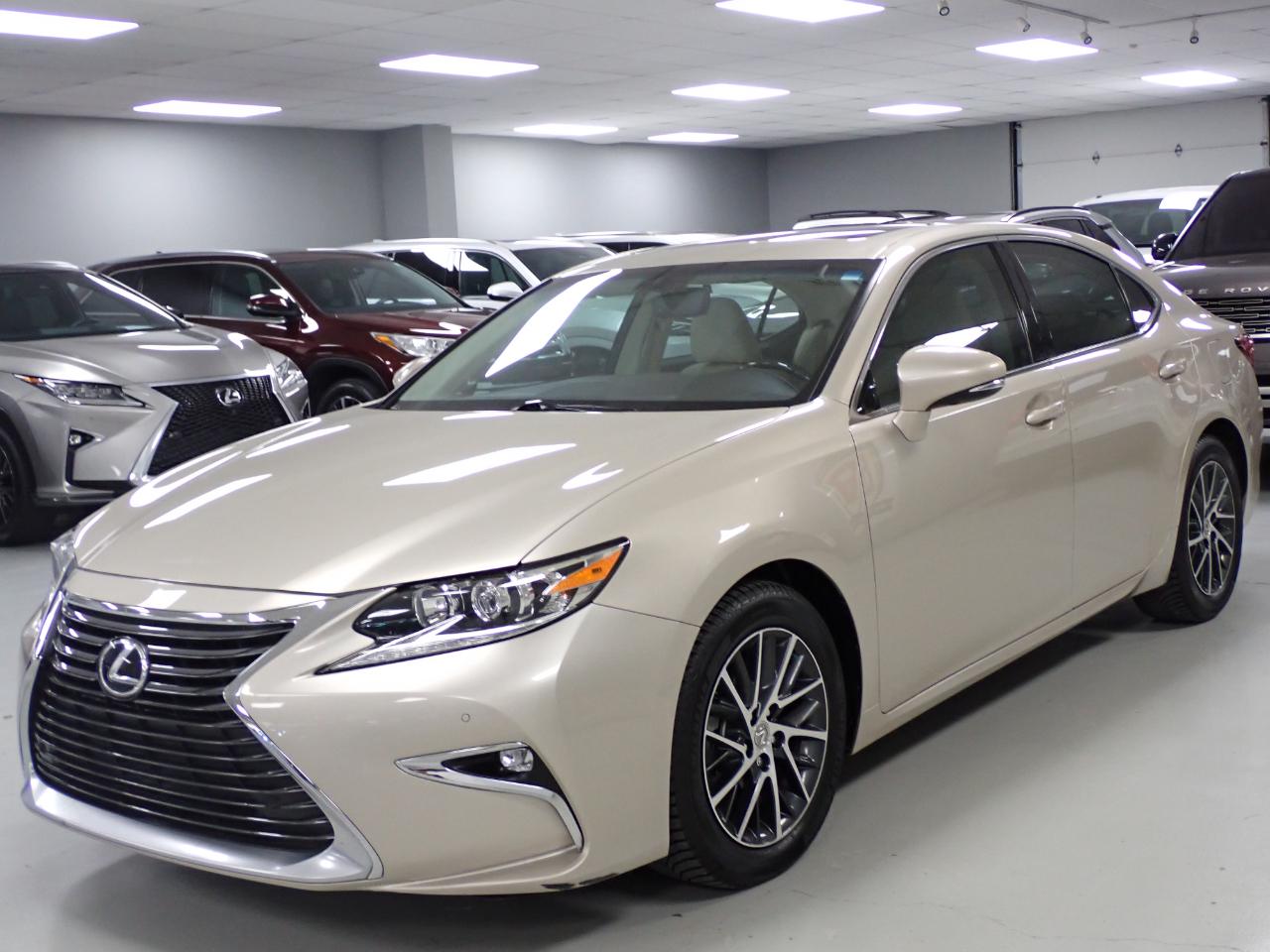 Lexus ES 350  2016