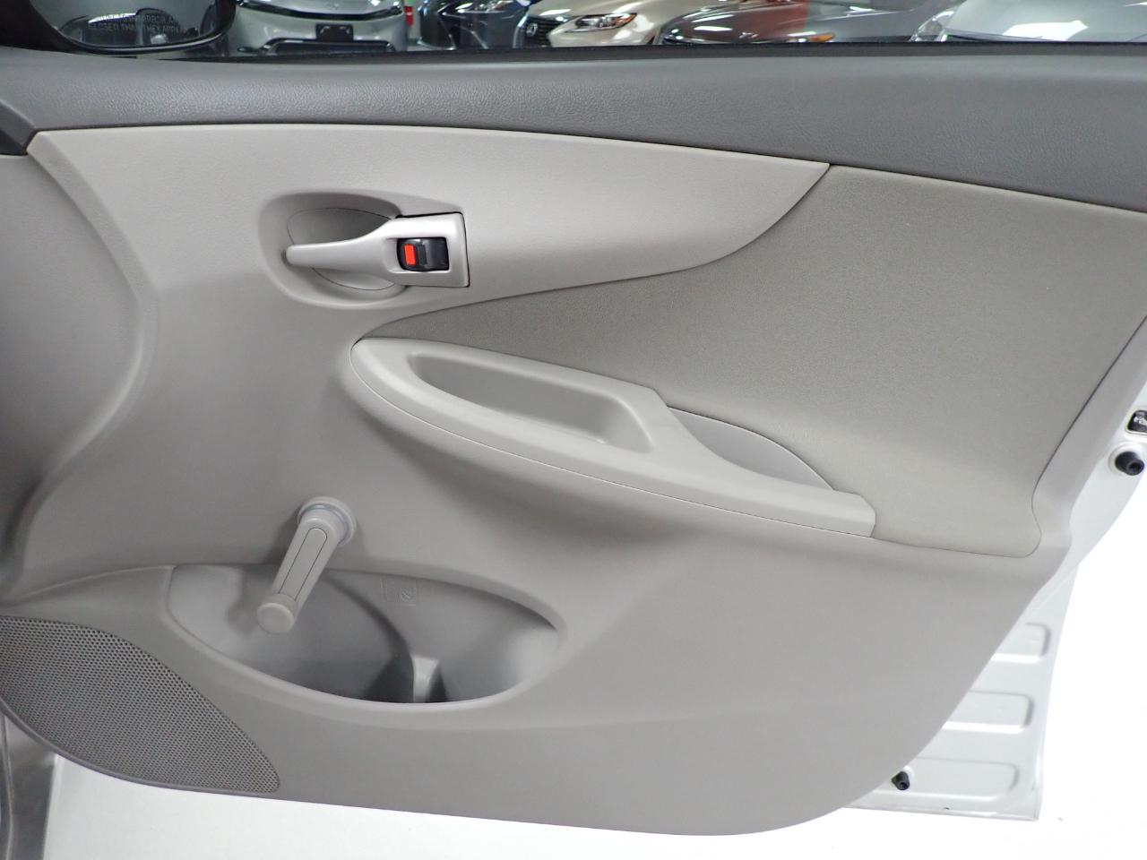 Toyota Corolla  2009