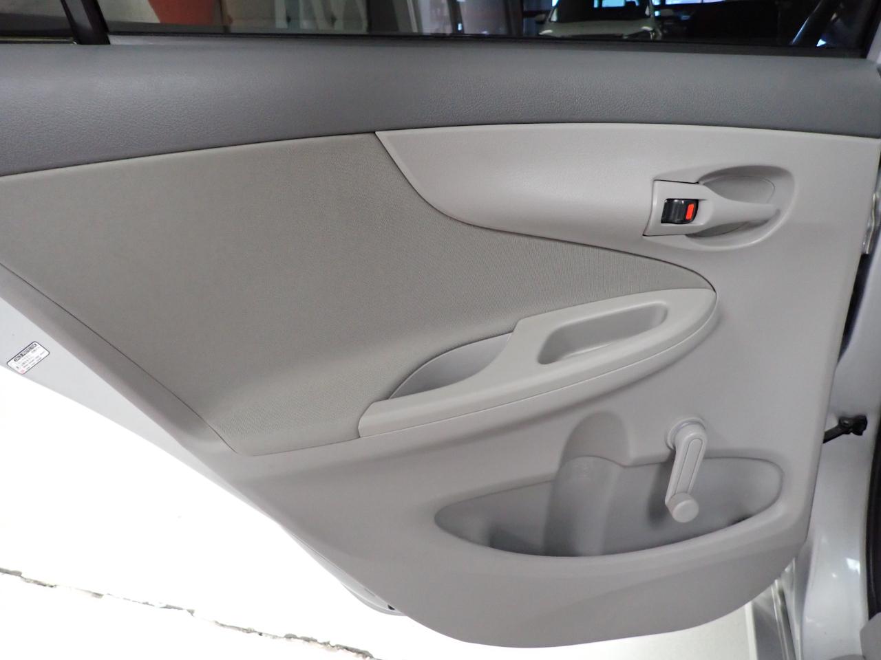 Toyota Corolla  2009