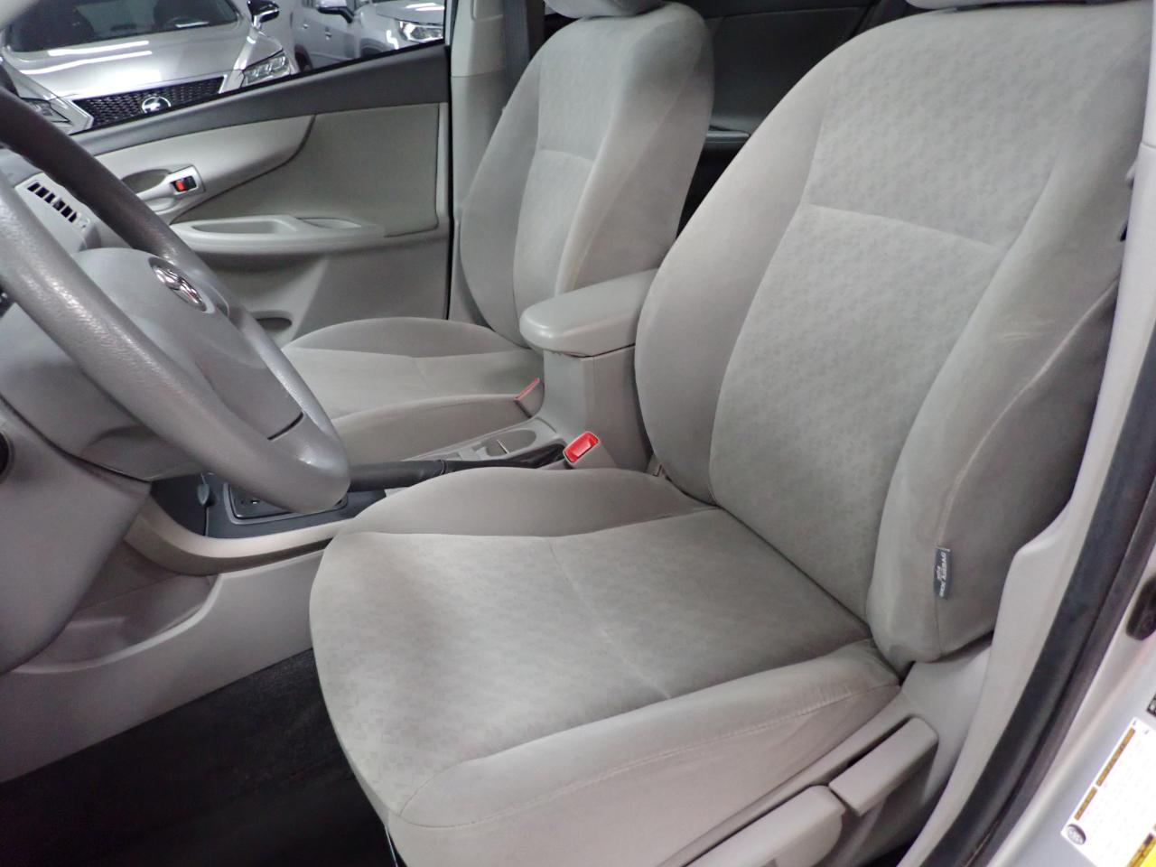 Toyota Corolla  2009