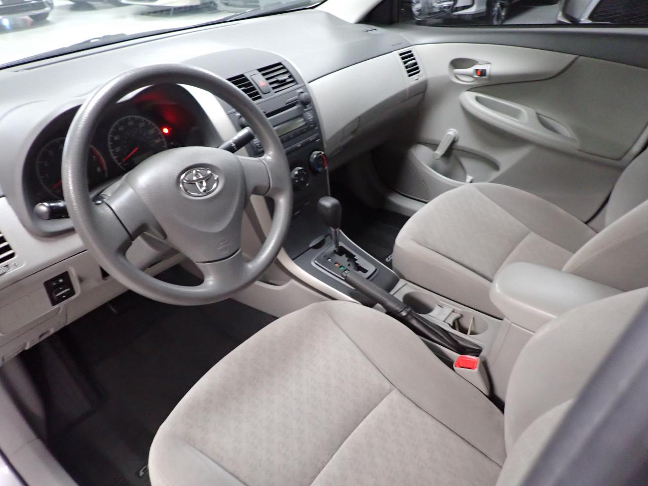 Toyota Corolla  2009