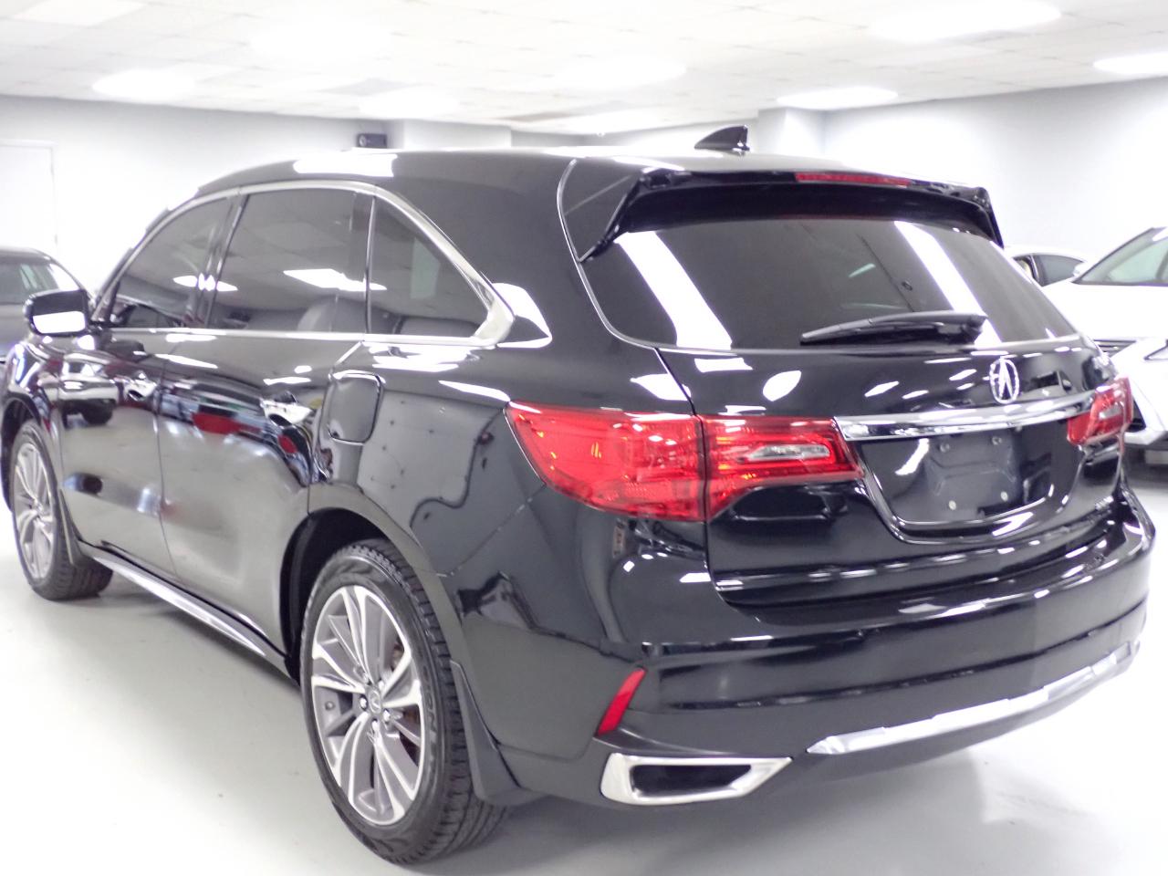 Acura MDX SH-AWD 9-Spd AT w/Tech and Entertainment Package 2018