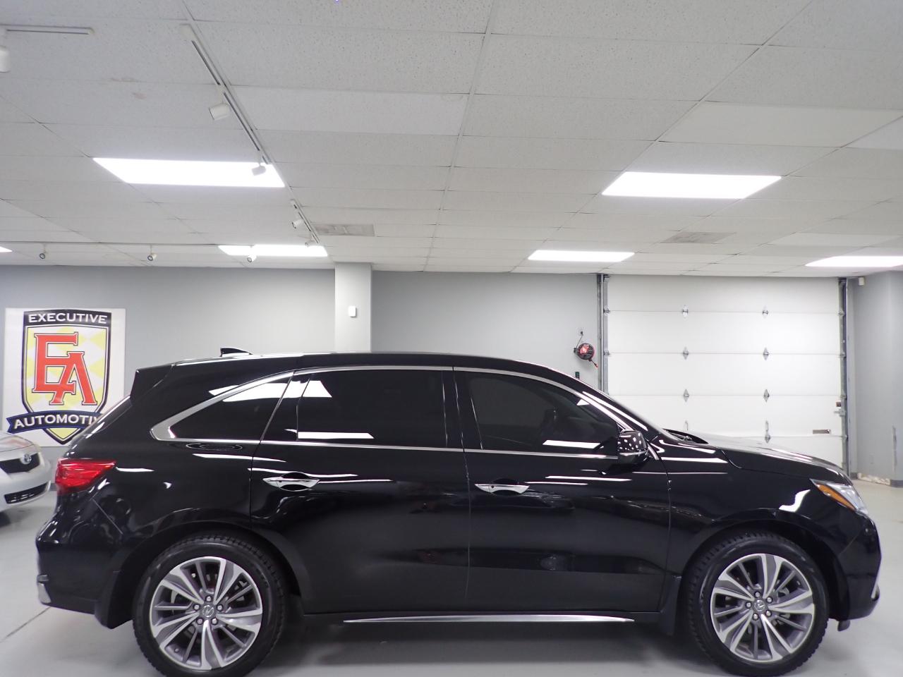 Acura MDX SH-AWD 9-Spd AT w/Tech and Entertainment Package 2018
