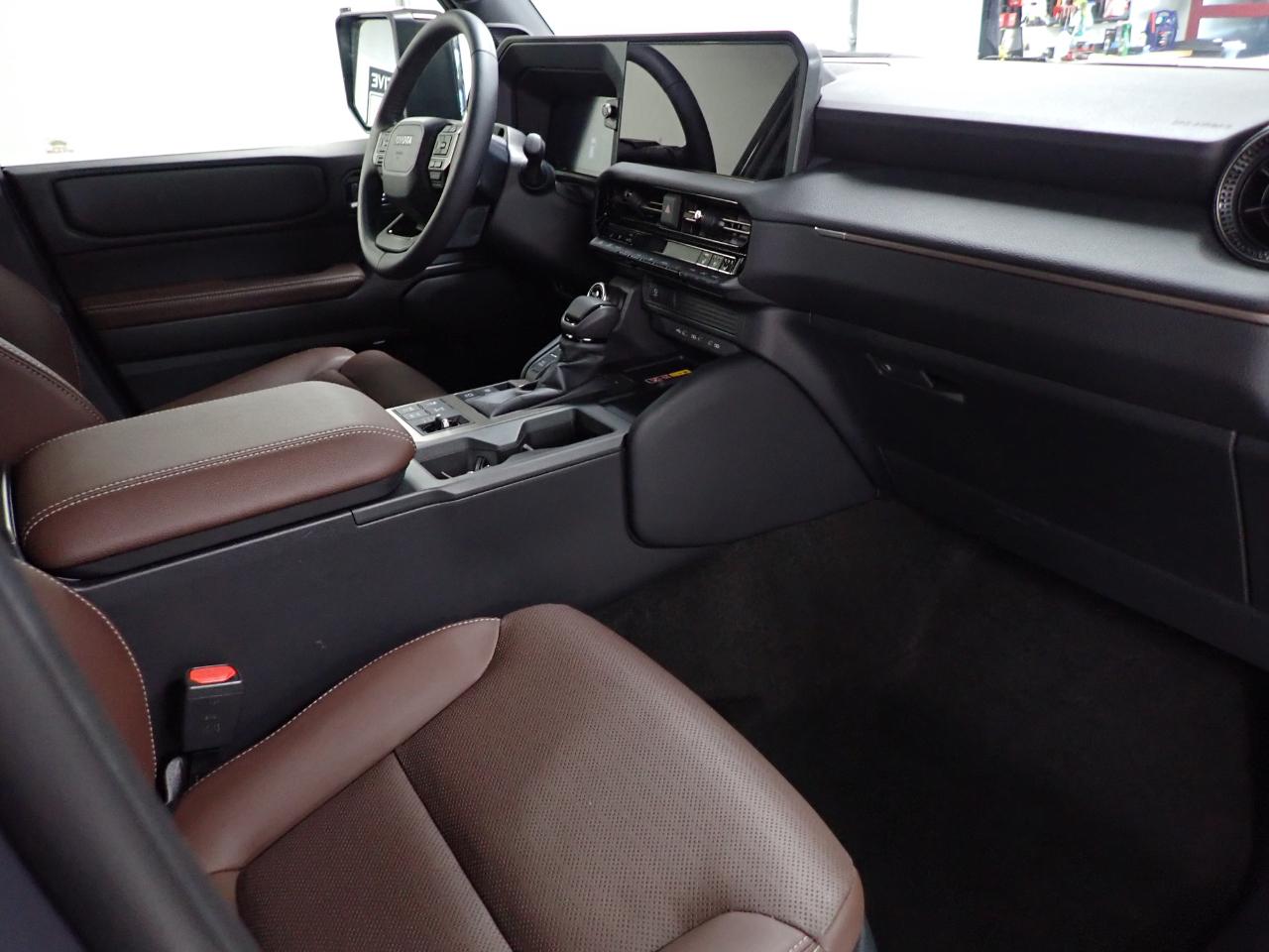 Toyota Land Cruiser  2026