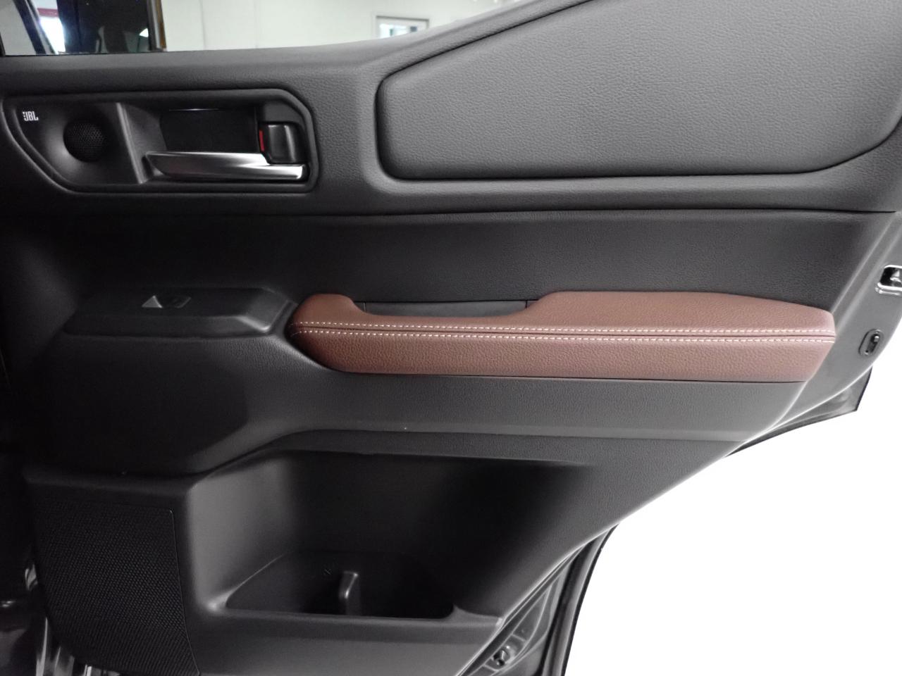 Toyota Land Cruiser  2026