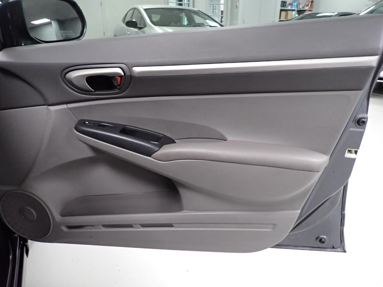 Honda Civic EX Sedan 5-Speed AT 2009