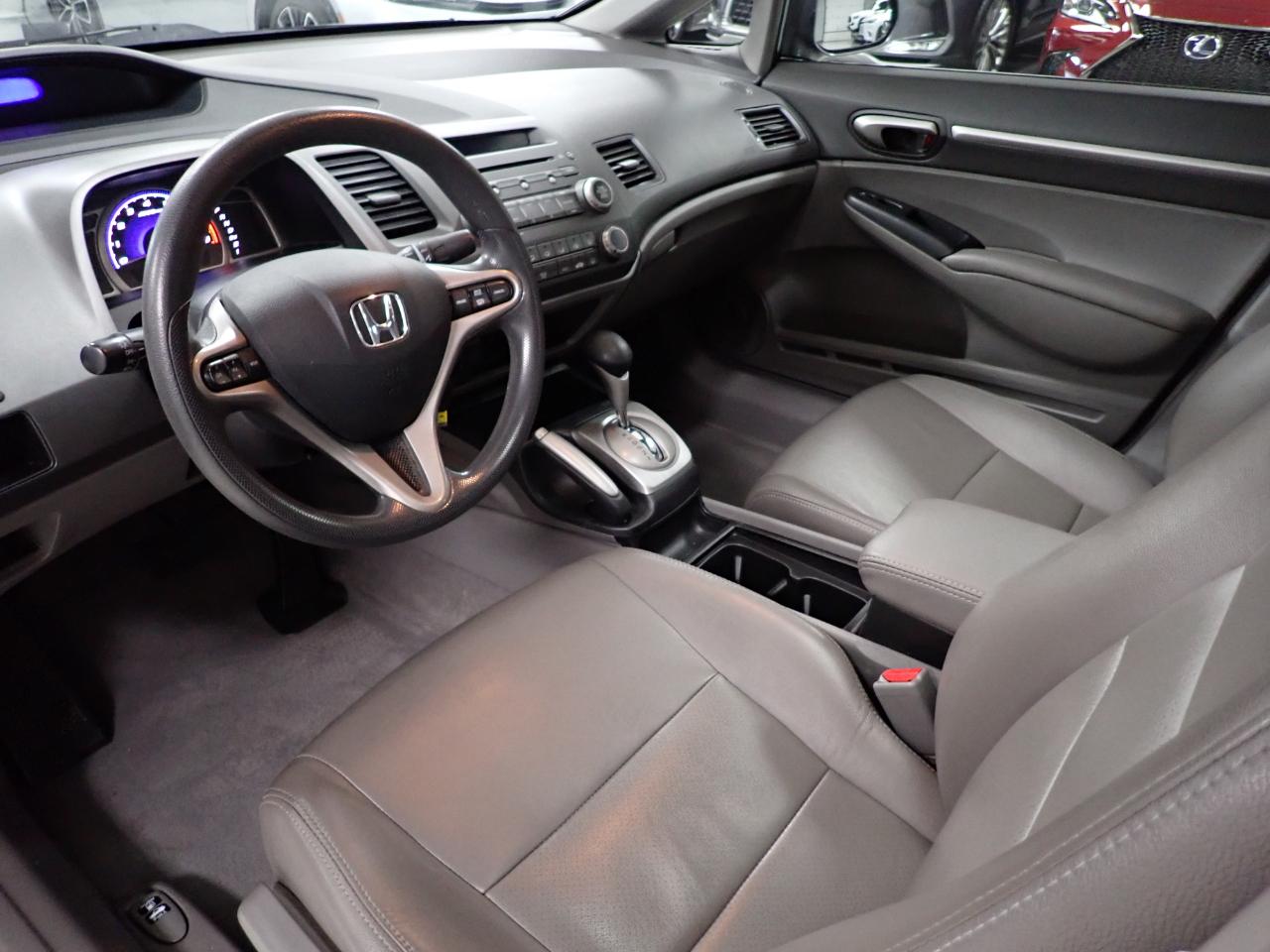 Honda Civic EX Sedan 5-Speed AT 2009