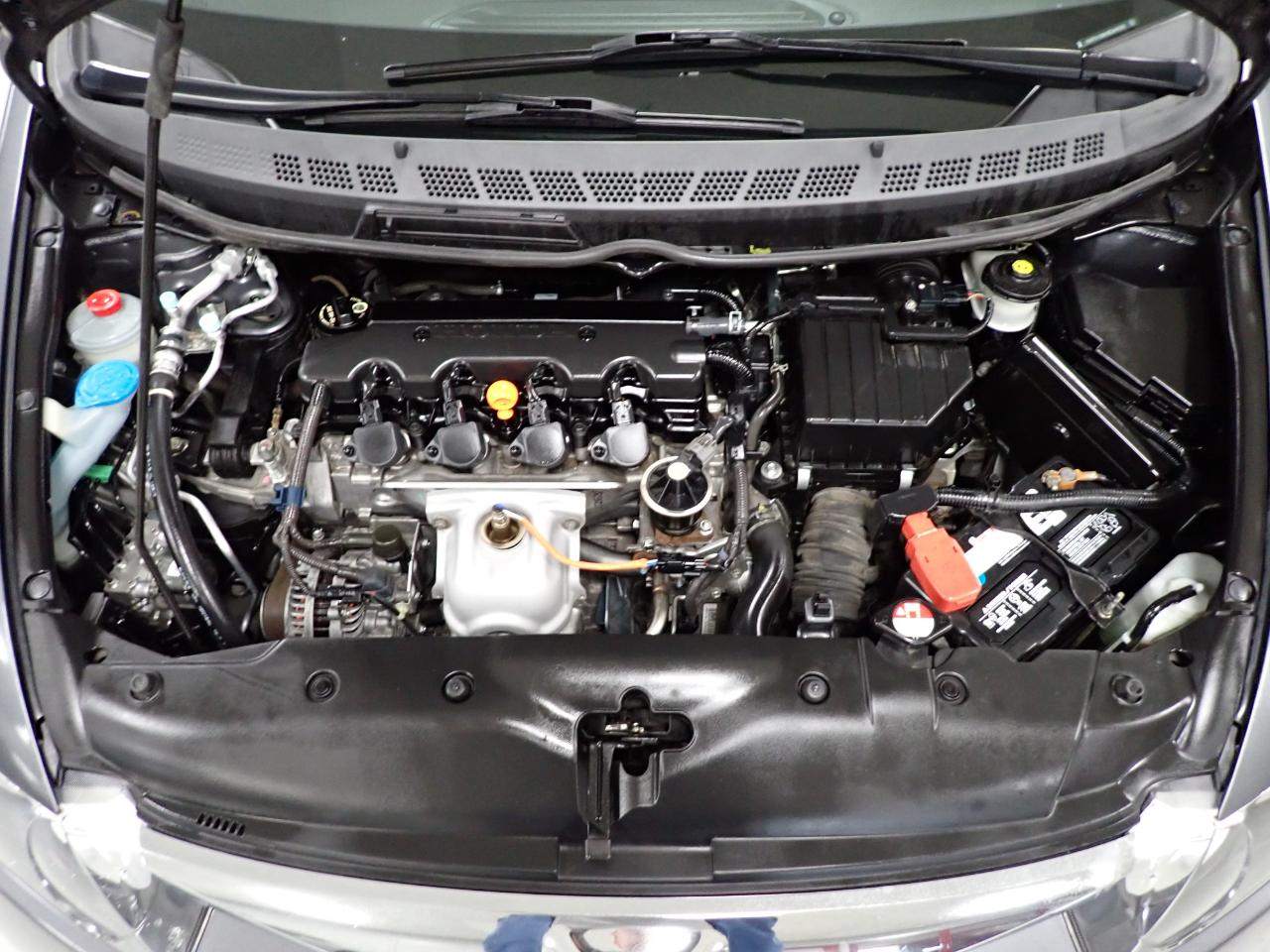 Honda Civic EX Sedan 5-Speed AT 2009